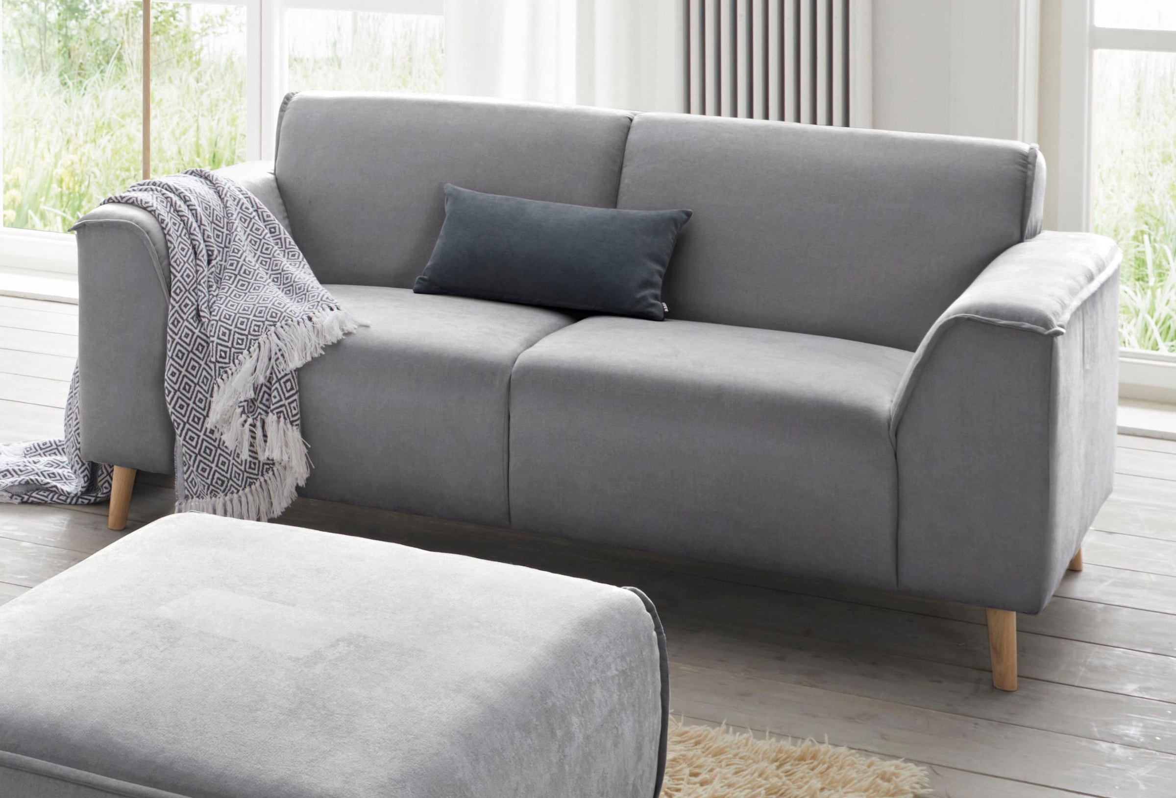 2-Sitzer »Janek«, mit Federkern und Keder in scandinavischem Design