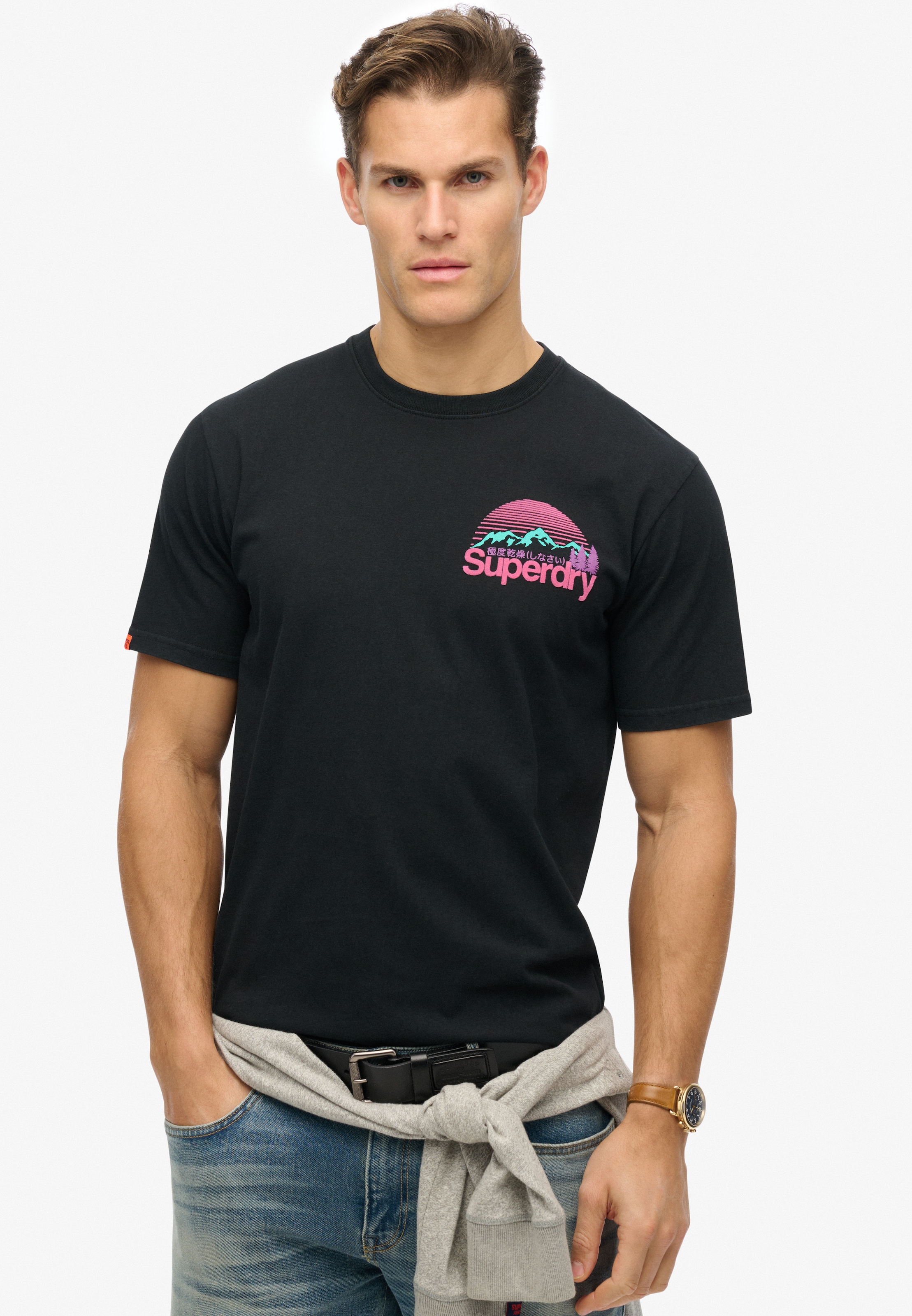 Superdry Rundhalsshirt "CL GREAT OUTDOORS CHEST TEE" günstig online kaufen