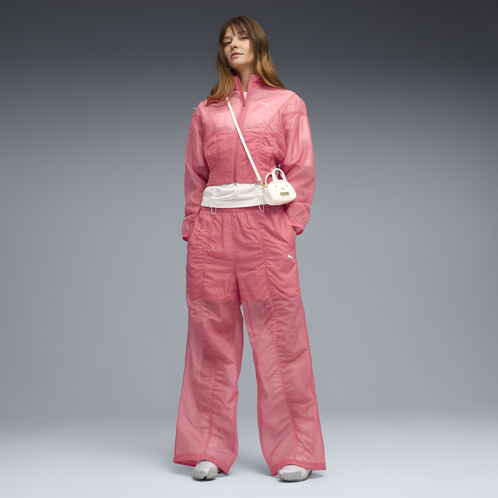 Sporthose PUMA "Dare To Relaxed Gewebte Hose Damen", Damen, Gr. XS, Normalgrößen, wild pink, Obermaterial: 100% Nylon; Futter: 100% Polyester; Seitentasche – Oben: 100% Polyester, unifarben, relaxed fit, Hosen Sporthose 3