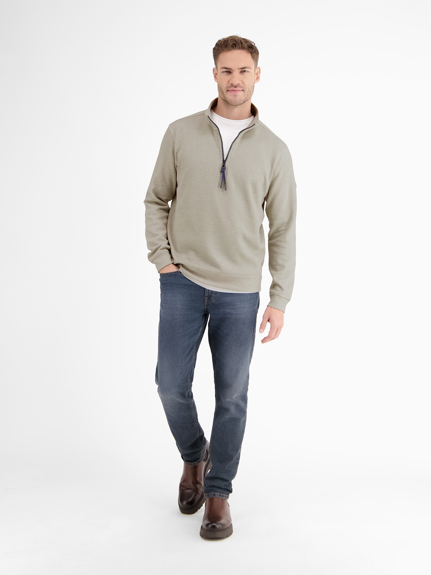 LERROS Sweatshirt »LERROS Unifarbener Sweattroyer für Herren«