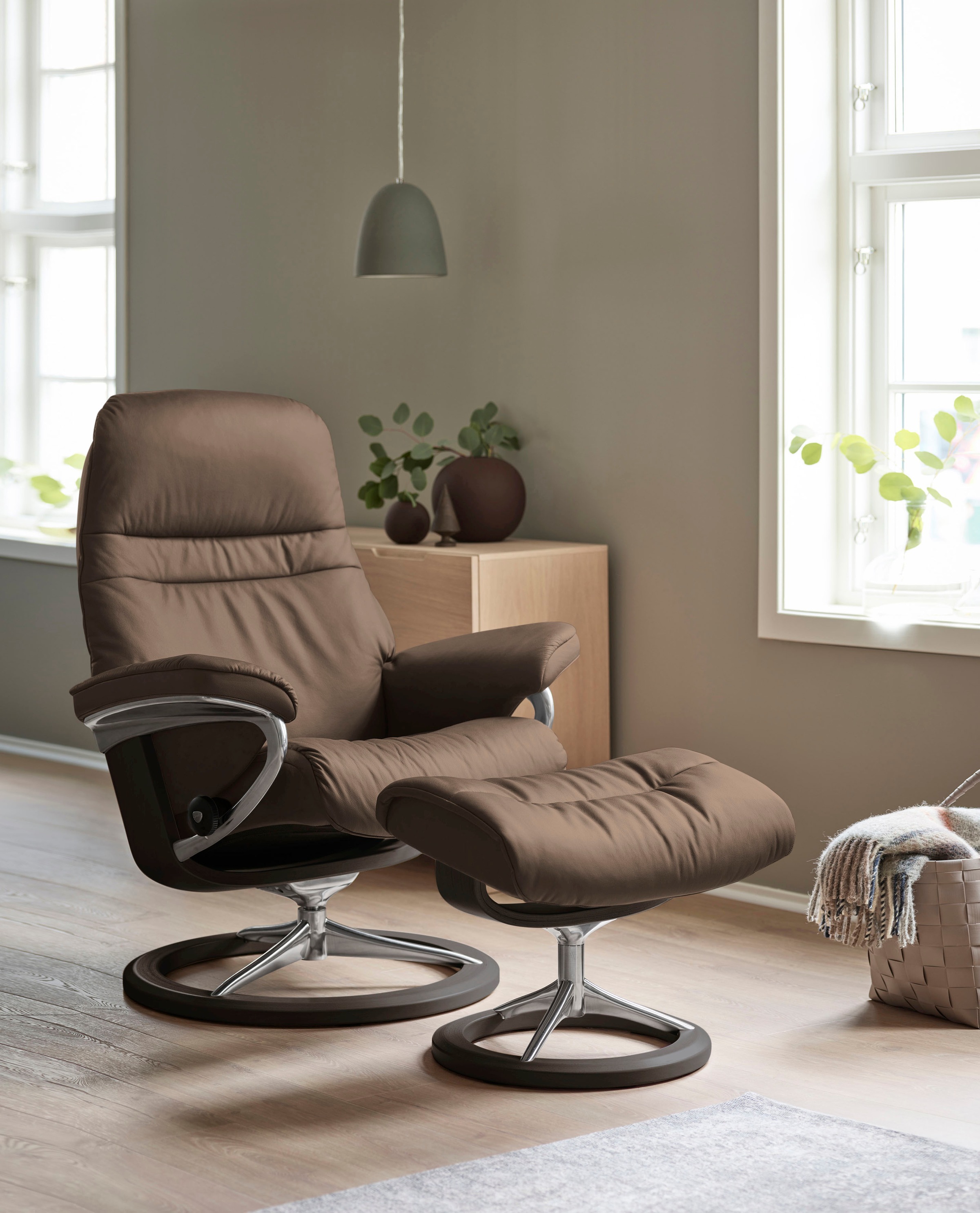 Stressless Sunrise Footstool Signature Base mole Batick Leather 8