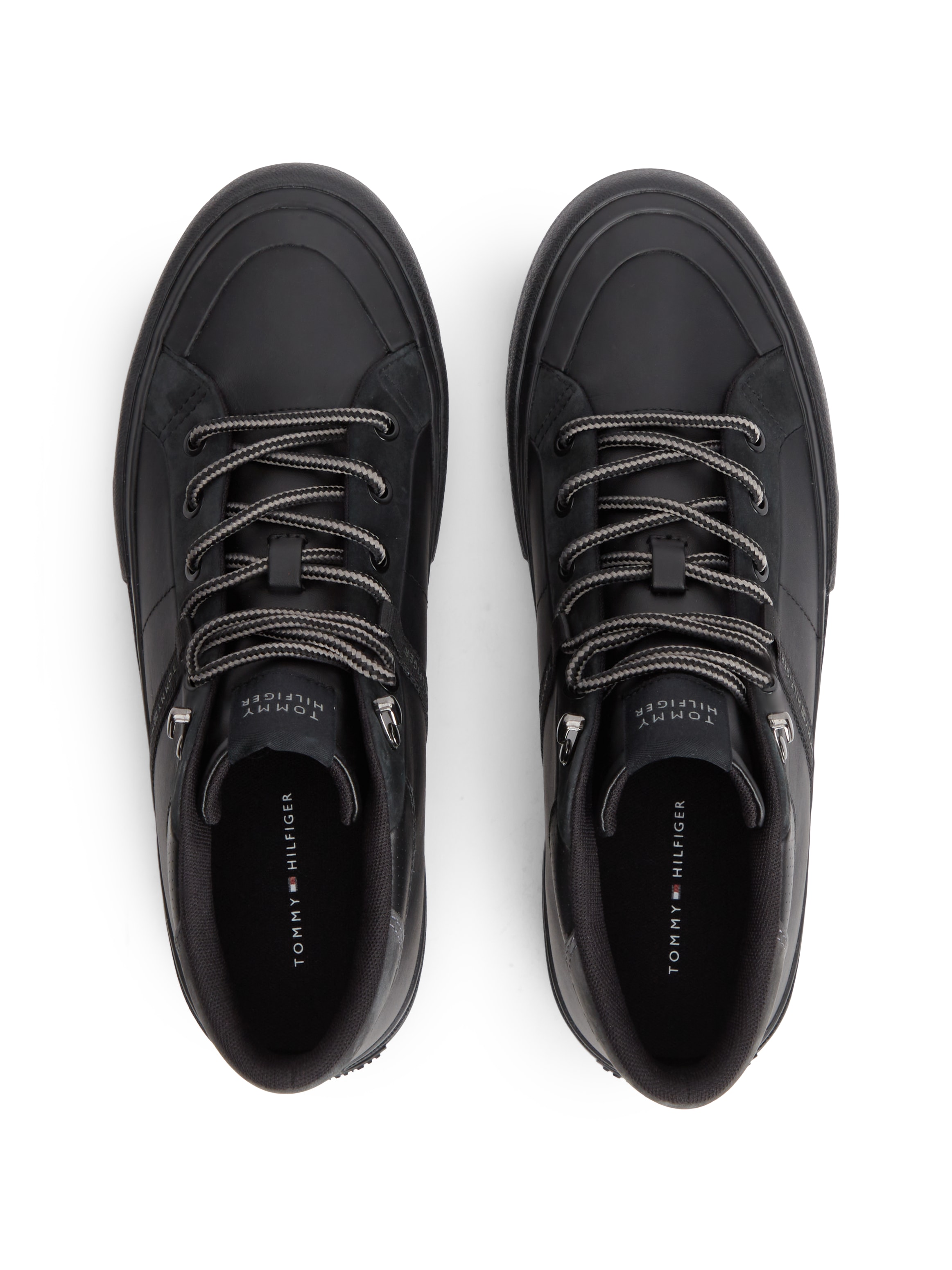 Tommy Hilfiger Sneaker »HARLEM STREET CLEAT WINTER«  Schnürboots, Freizeitboots mit Kontrastbesatz an der Ferse