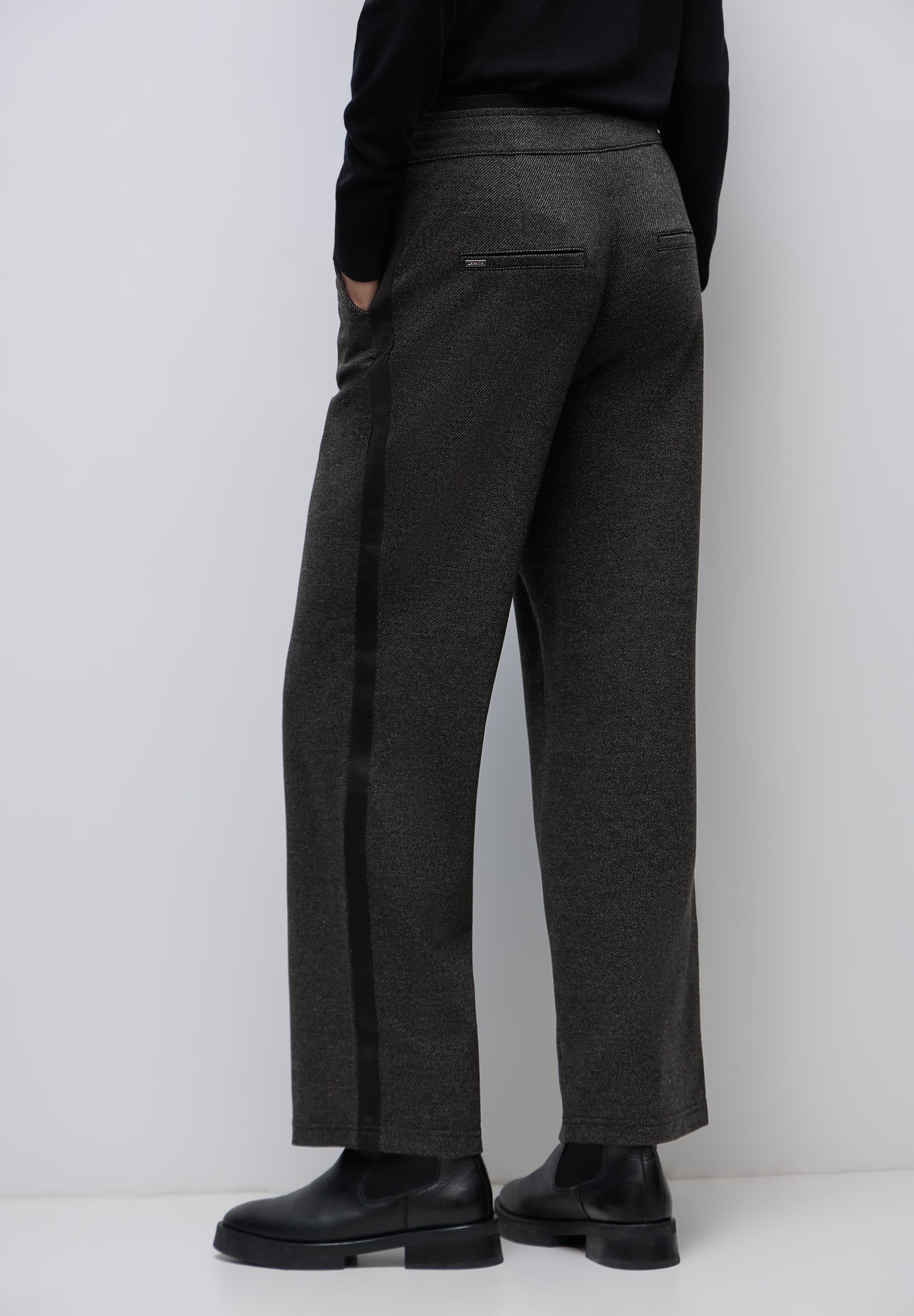 STREET ONE Jogger Pants  High Waist