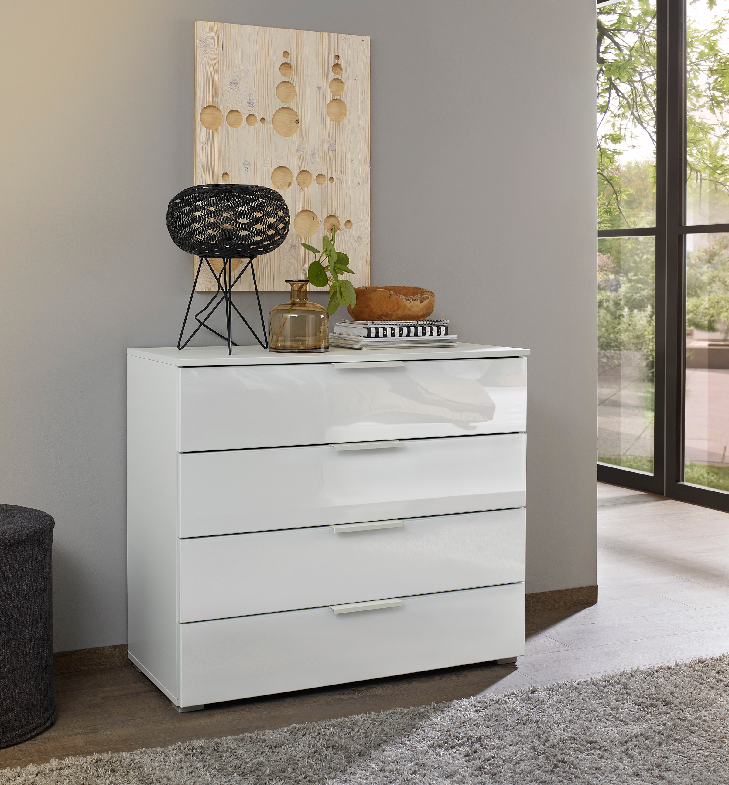 OTTO home Schubkastenkommode "Kommode Sideboard Schubladenkommode Schlafzimmerkommode KOLUNA" Breite 80 cm mit hochwertiger Glasfront, Breite 93 cm mit 4 großen Schubladen für viel Stauraum MADE IN GERMANY