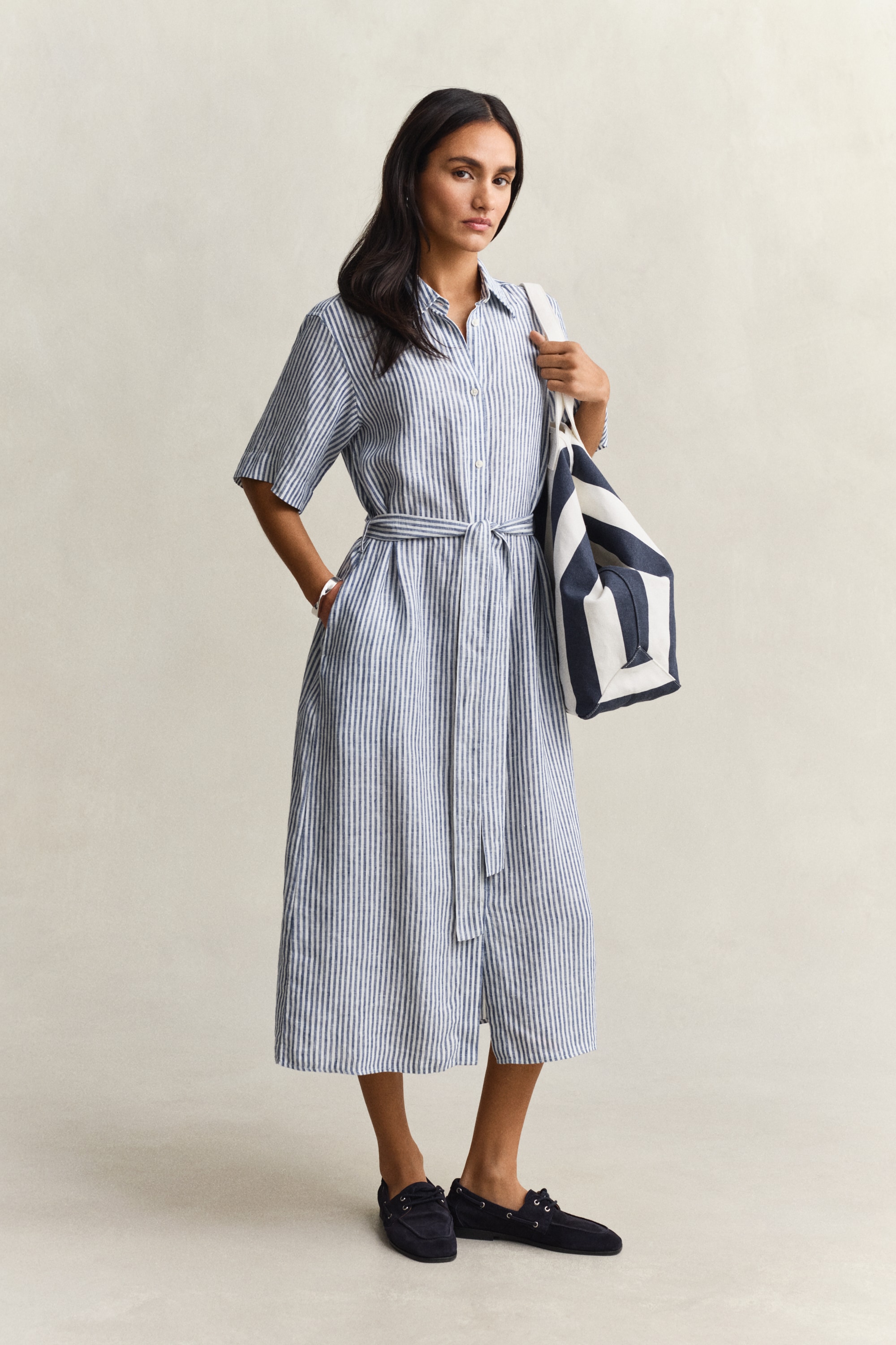 Gant Hemdblusenkleid »STRIPED LINEN« Seitennahttaschen Regular fit mit Bindegürtel