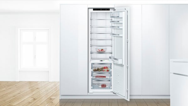 BOSCH Einbaukühlschrank 8 "KIF81PFE0"