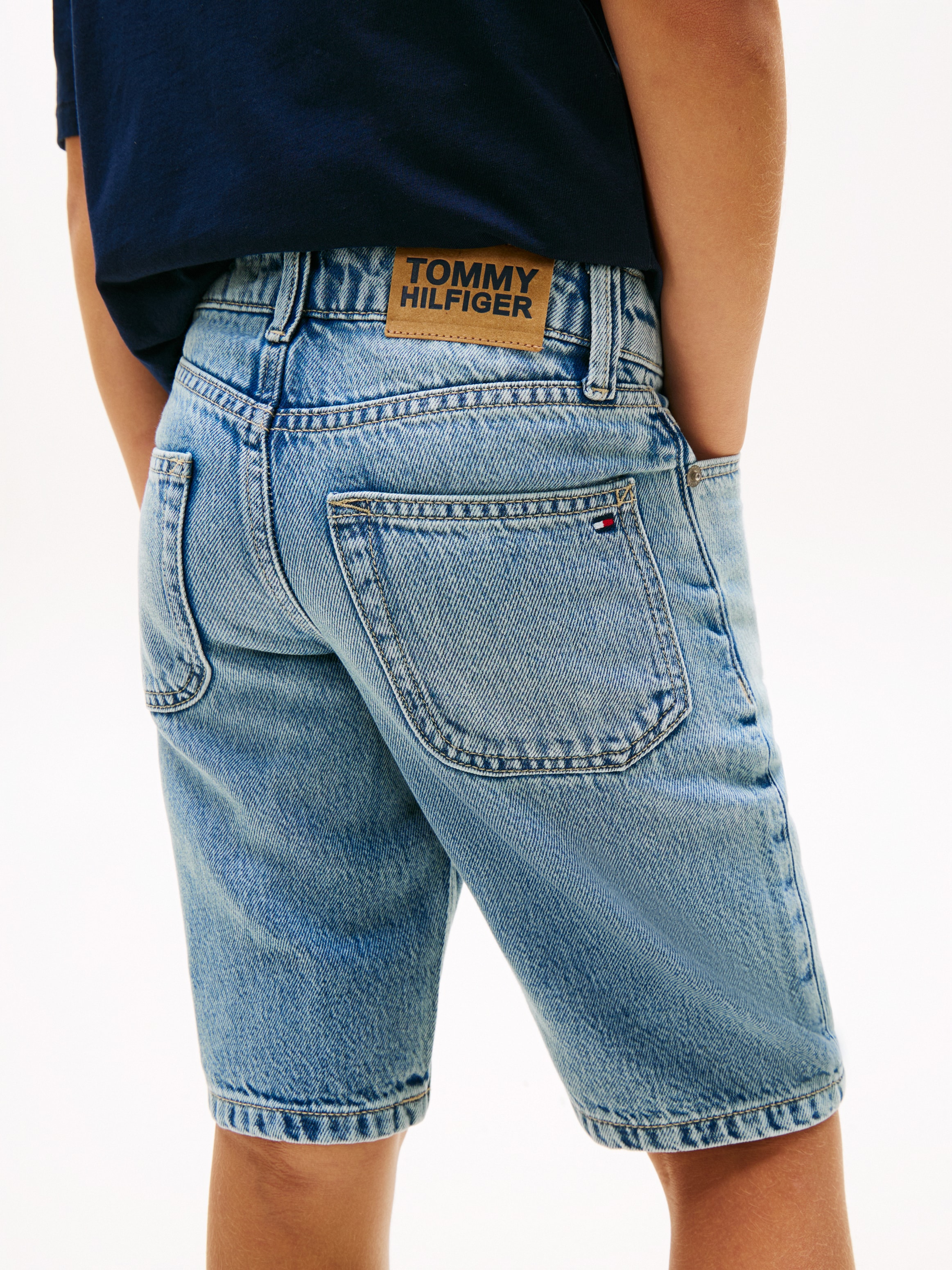 Tommy Hilfiger Jeansshorts »STRAIGHT DENIM« Kinder bis 16 Jahre, gerade Passform