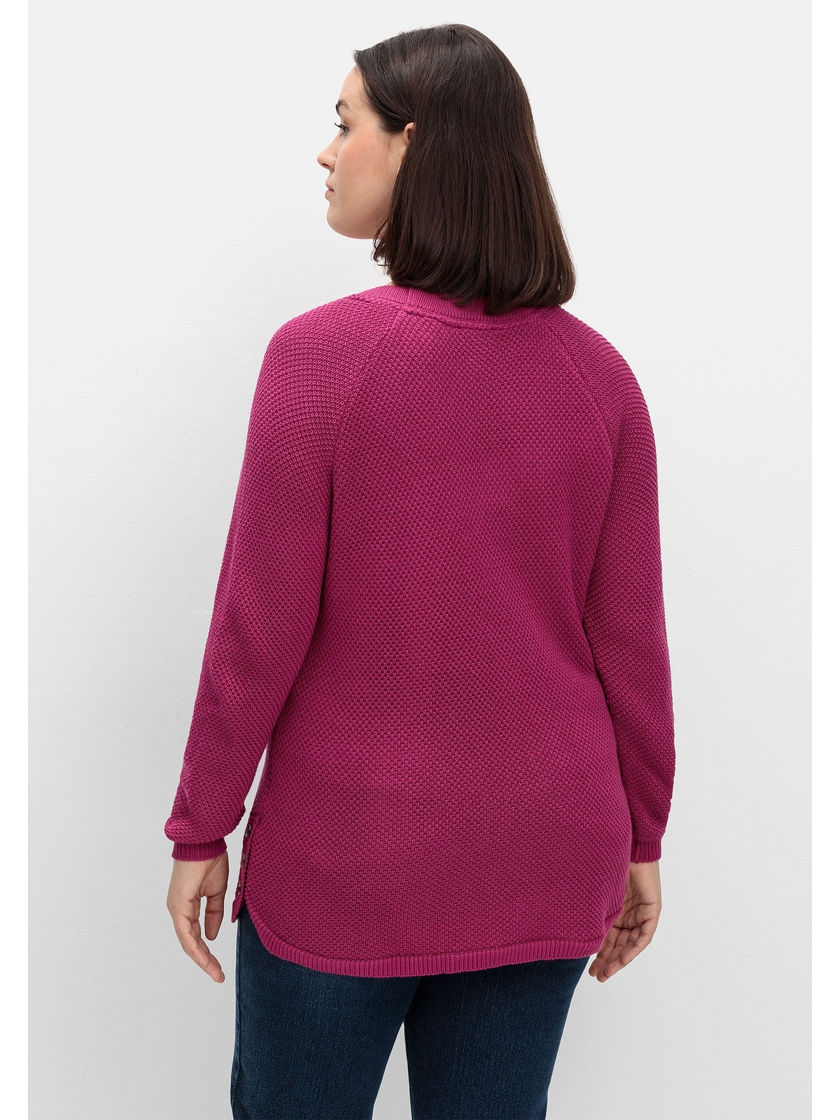 Sheego Strickpullover »Große Größen«, im Strukturstrick, mit Zierknöpfen seitlich