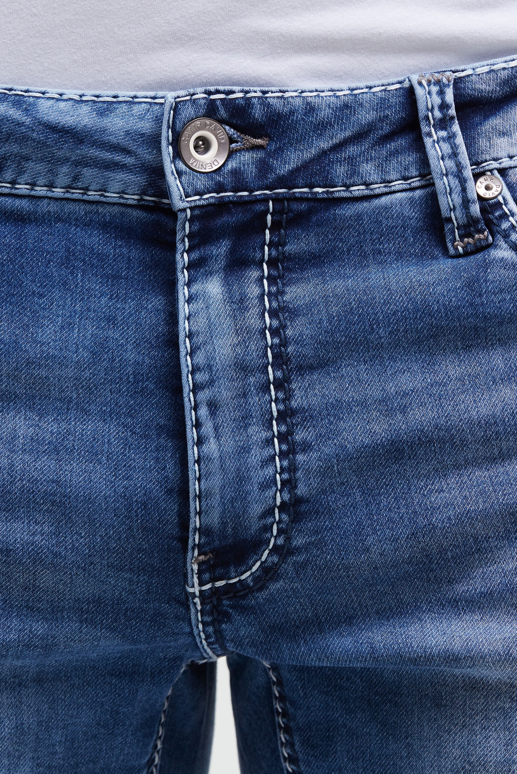 CAMP DAVID Jeansshorts mit breiten Nähten