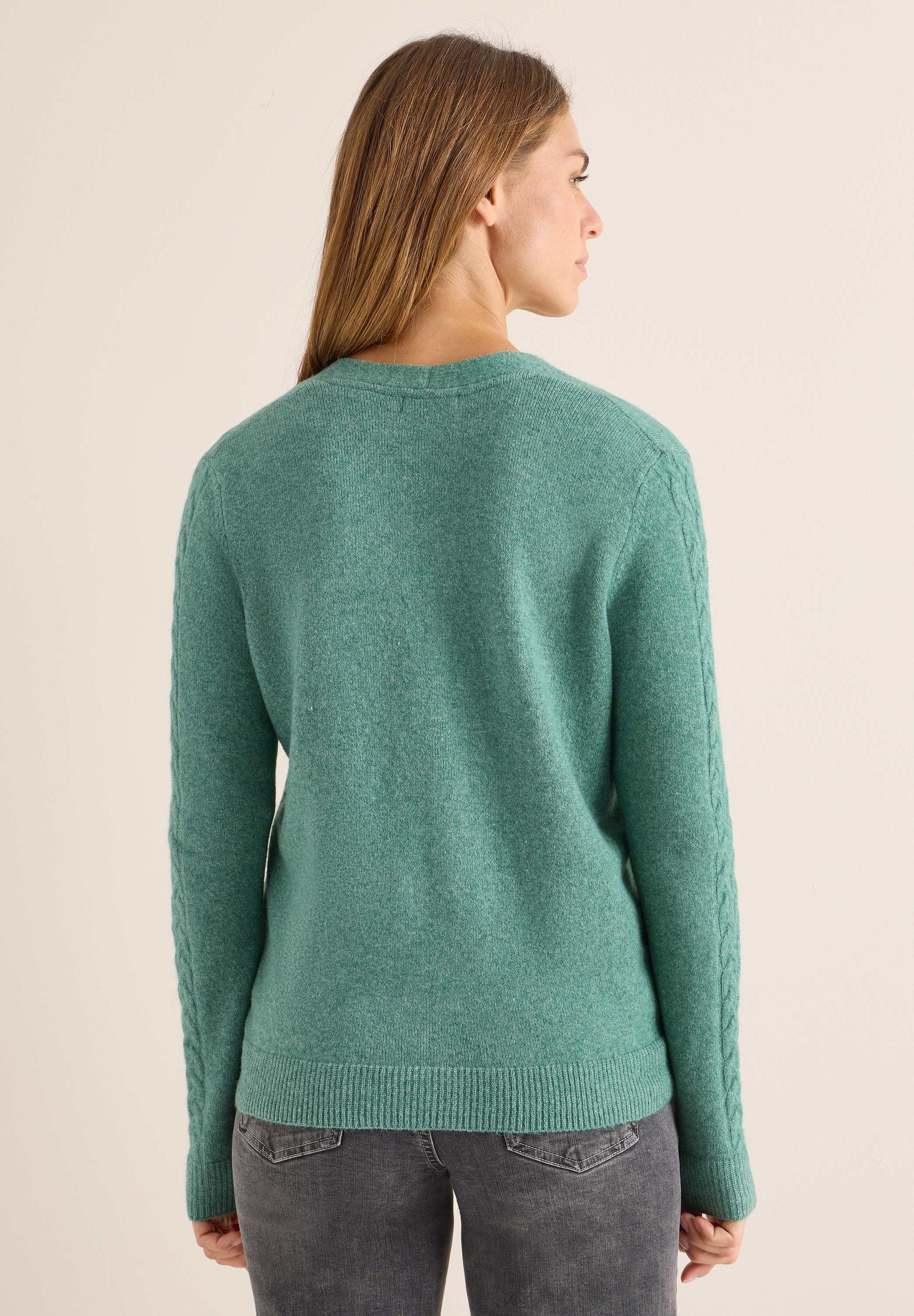 Cecil Cardigan, mit Knopfleiste