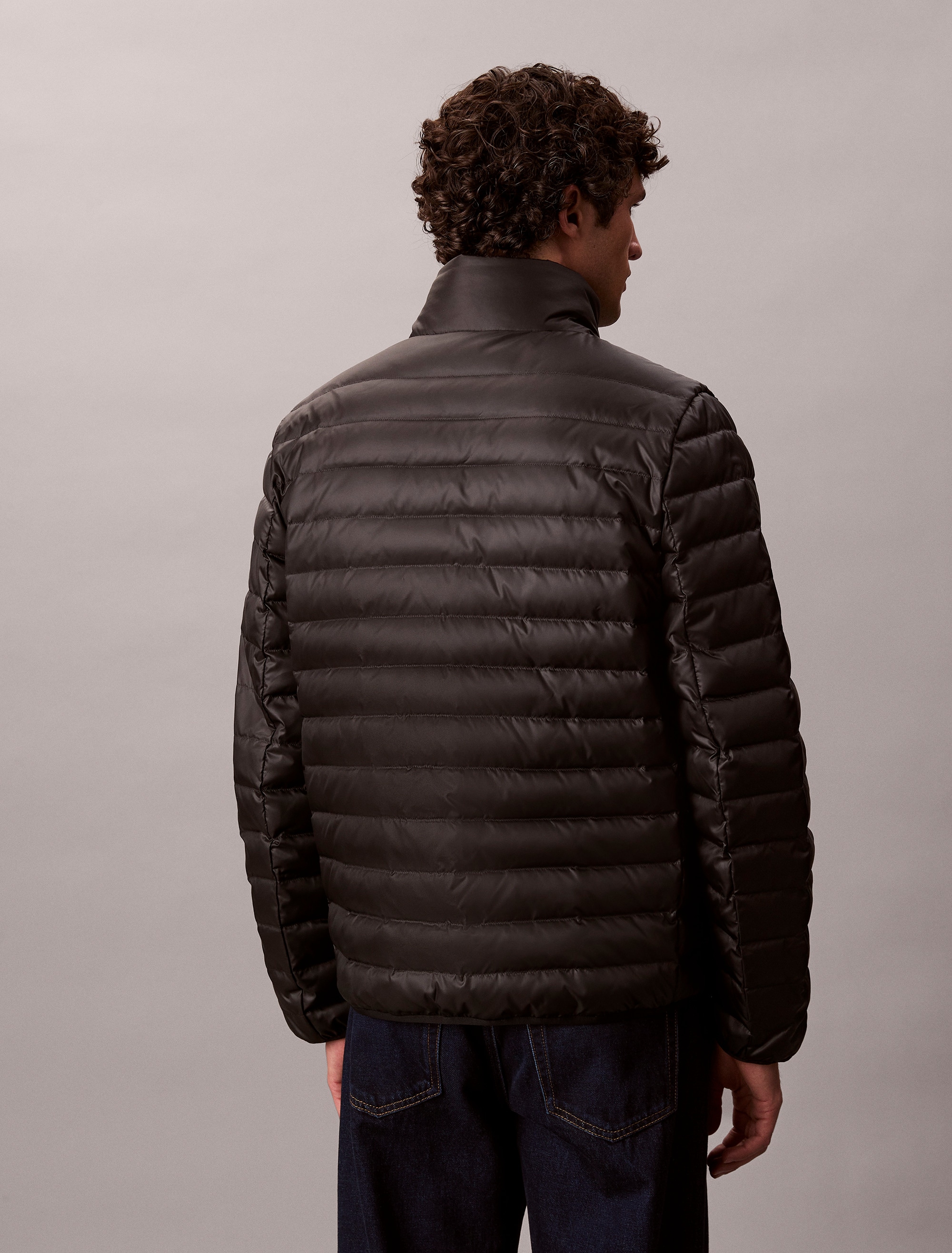 Calvin Klein Steppjacke »LS LT WT NYLN CHNNLD«, ohne Kapuze, Mit Rundhalsausschnitt