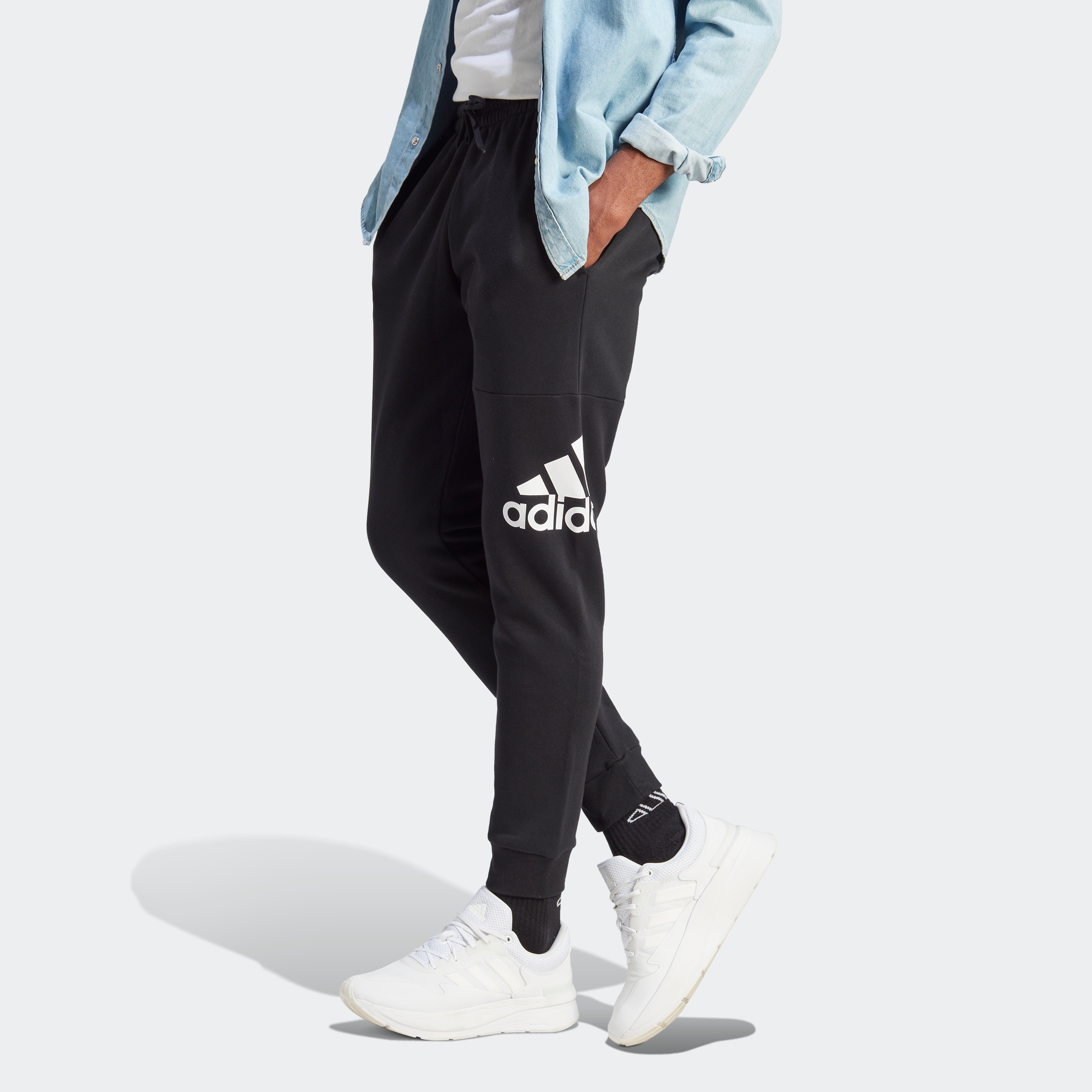 adidas Sportswear Sporthose "ESSENTIALS TAPERED CUFF BIG LOGO HOSE", (1 tlg günstig online kaufen