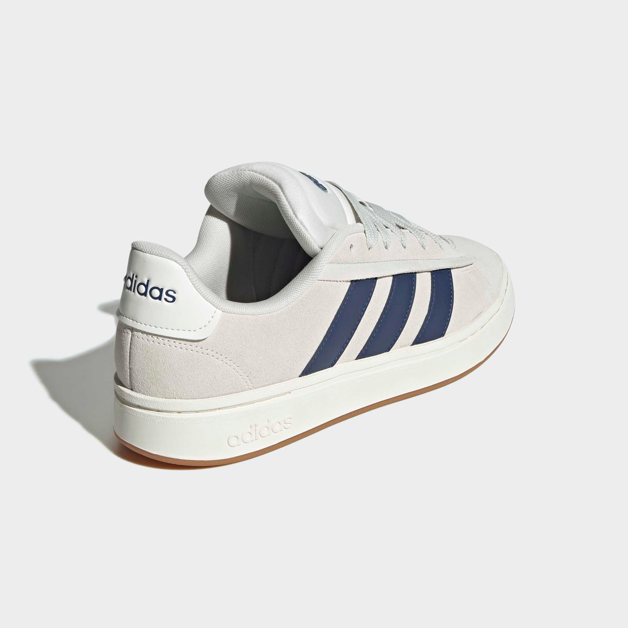 adidas Sportswear Sneaker »GRAND COURT ALPHA«, Design inspiriert vom adidas Campus 00