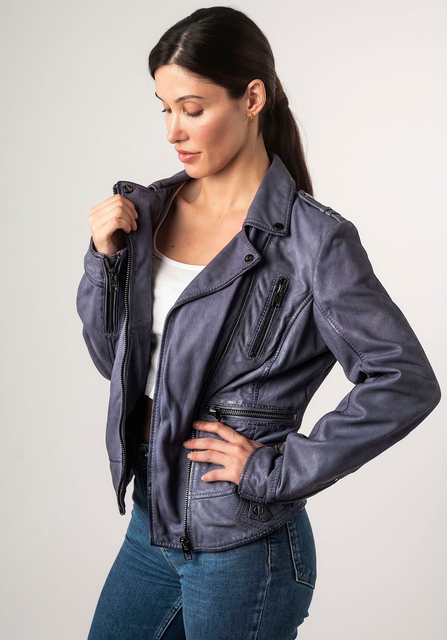 Mauritius Lederjacke »2Wtashi«, mit Schulterklappen, mit Nieten, mit Zipper-Taschen