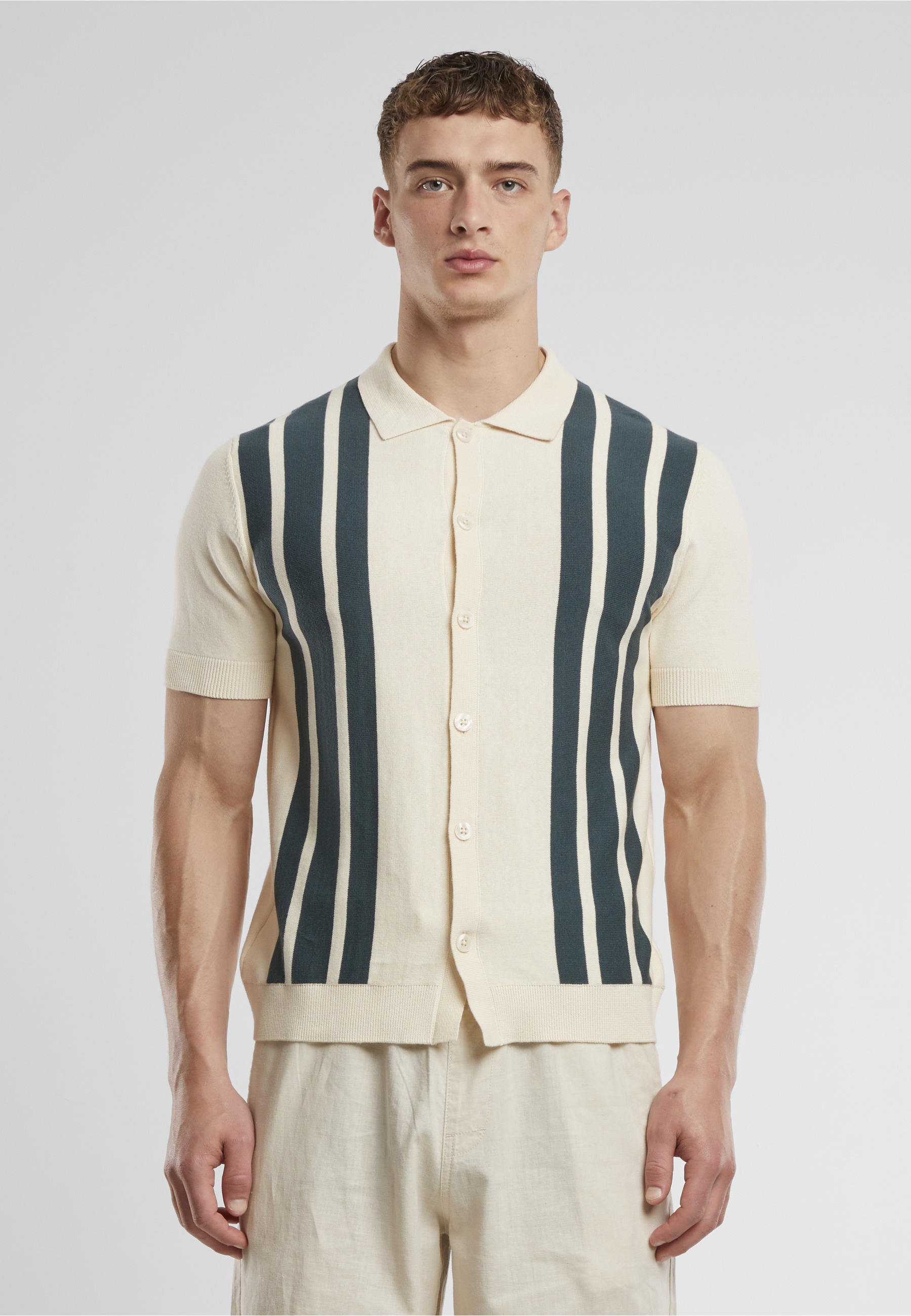 URBAN CLASSICS Bolero »Urban Classics Knit Retro Shirt« 1 Stk.