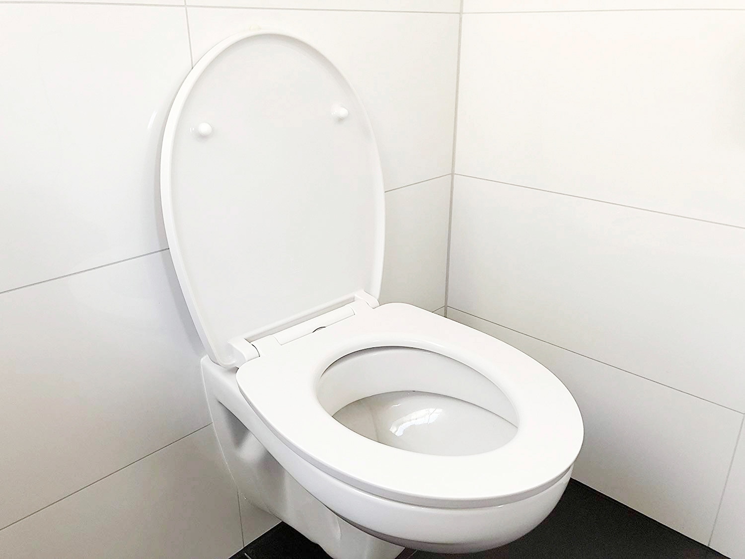 ADOB WC-Sitz »United Polo«, Absenkautomatik, zur Reinigung auf Knopfdruck abnehmbar