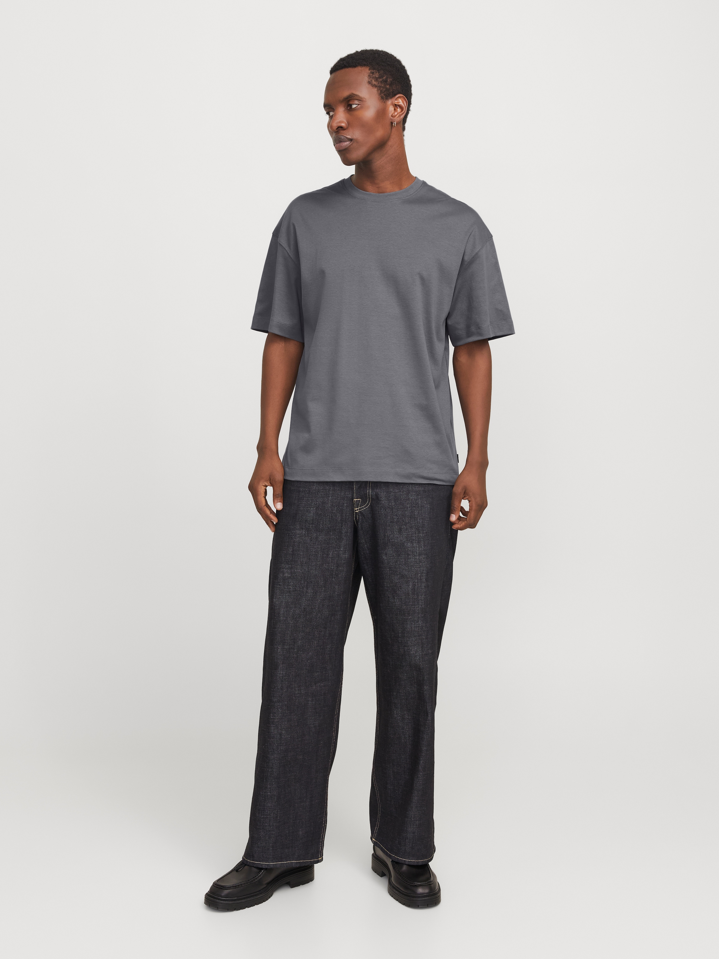 Jack & Jones Rundhalsshirt »JJEURBAN EDGE TEE SS O-NECK NOOS«, mit Rundhalsausschnitt