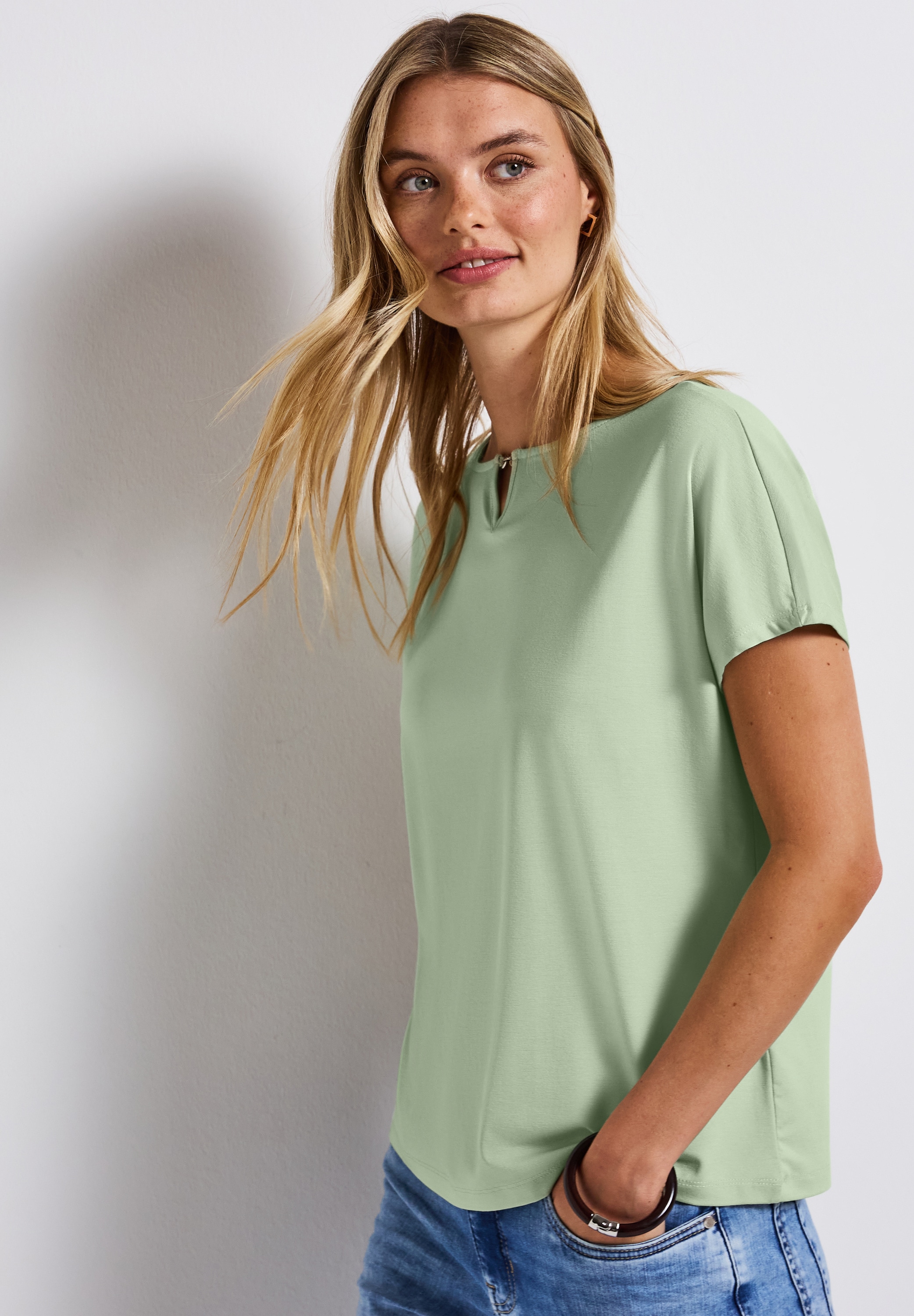 STREET ONE Shirttop, mit Cut-Out Detail