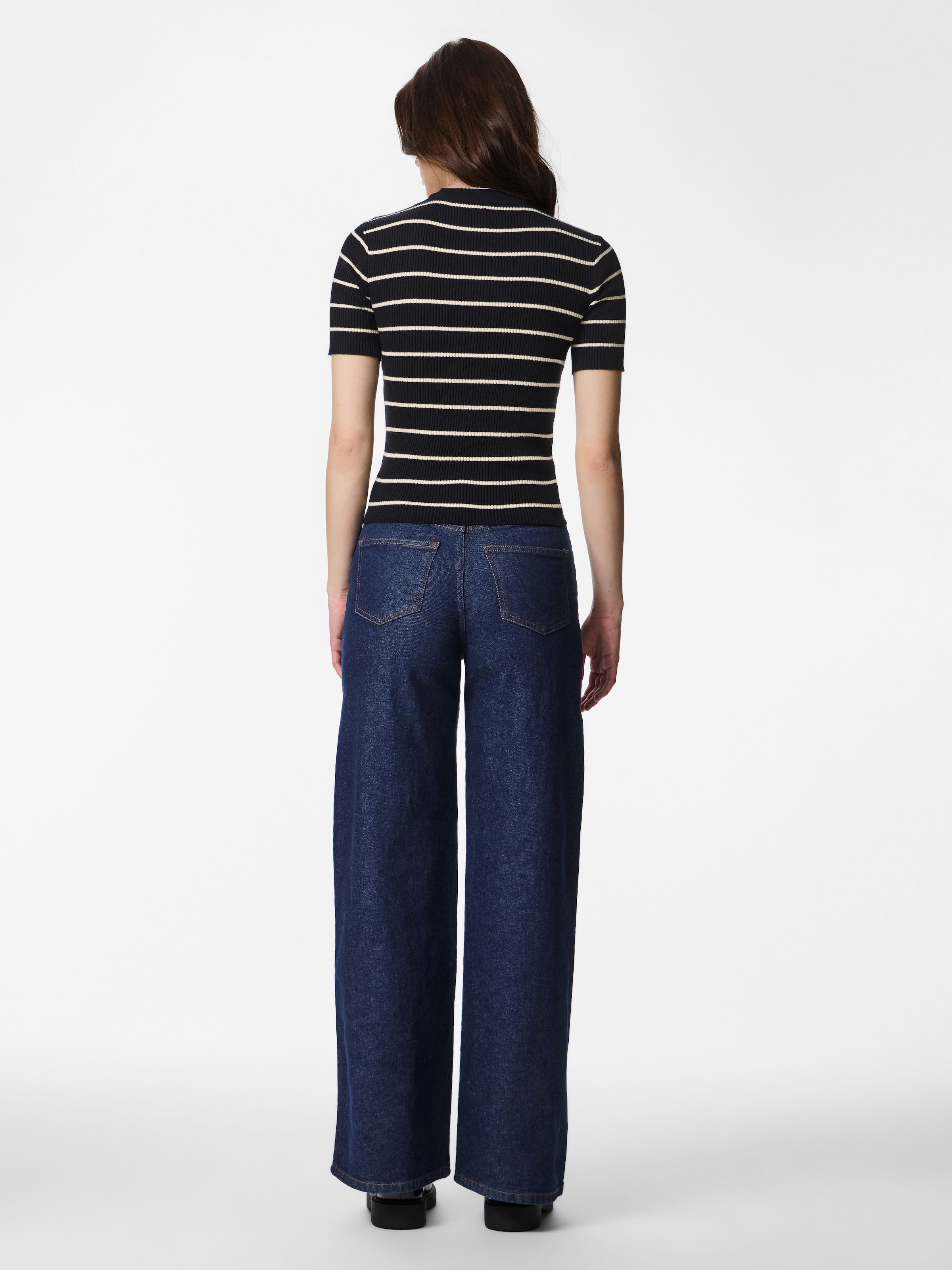 pieces Kurzarmpullover »PCMIRA SS O-NECK KNIT NOOS BC« Viskosemischung, Kurzarm