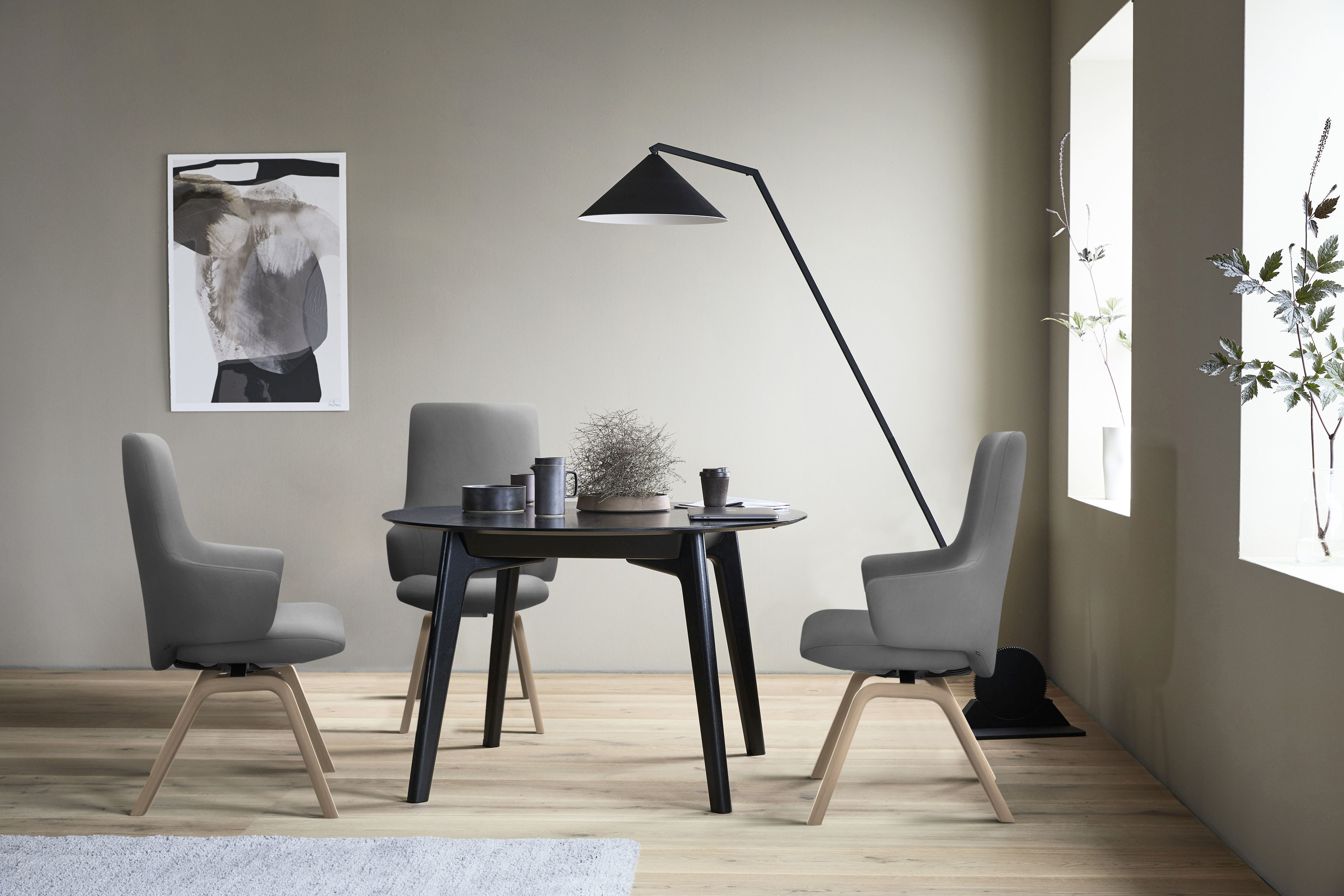 Stressless Polsterstuhl "Laurel" () High Back mit Armlehne, Größe L, mit schräggestellten Beinen in Eiche