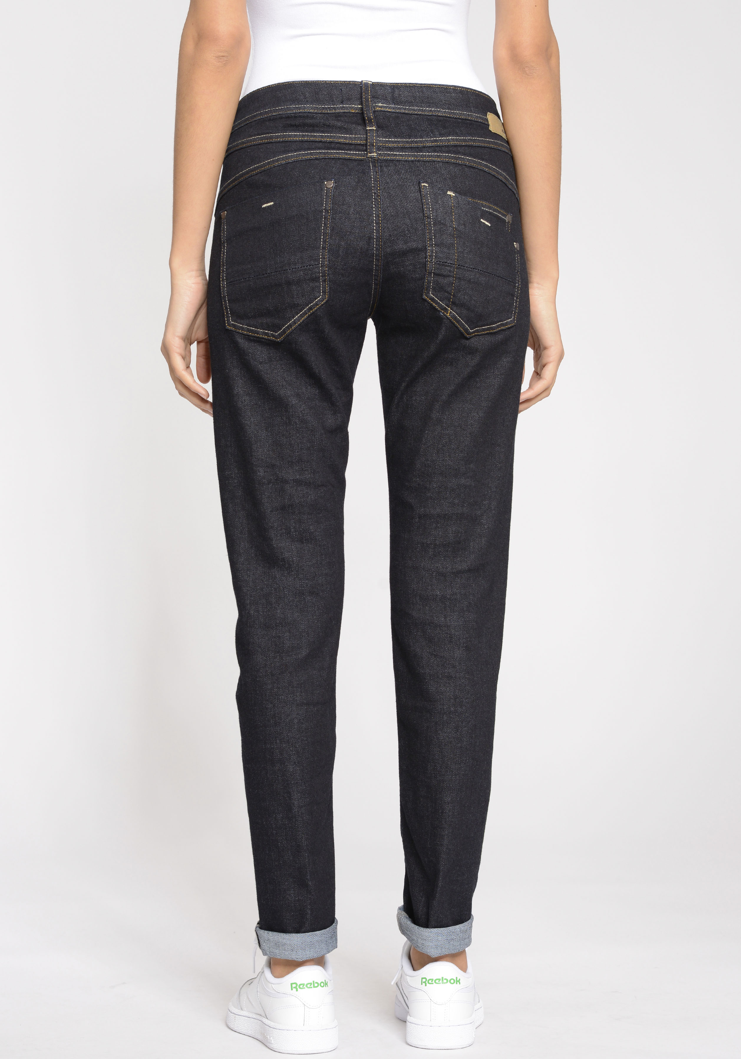 Thumbnail - GANG Relax-fit-Jeans "94AMELIE", mit Used-Effekten