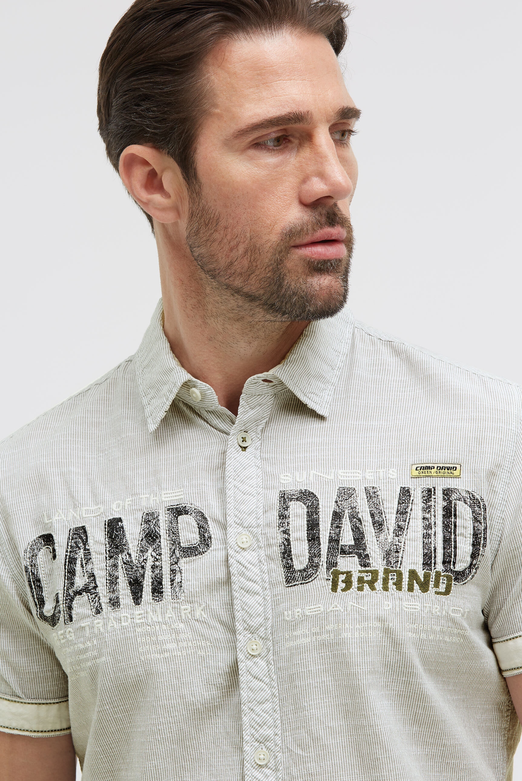 CAMP DAVID Kurzarmhemd mit Kentkragen