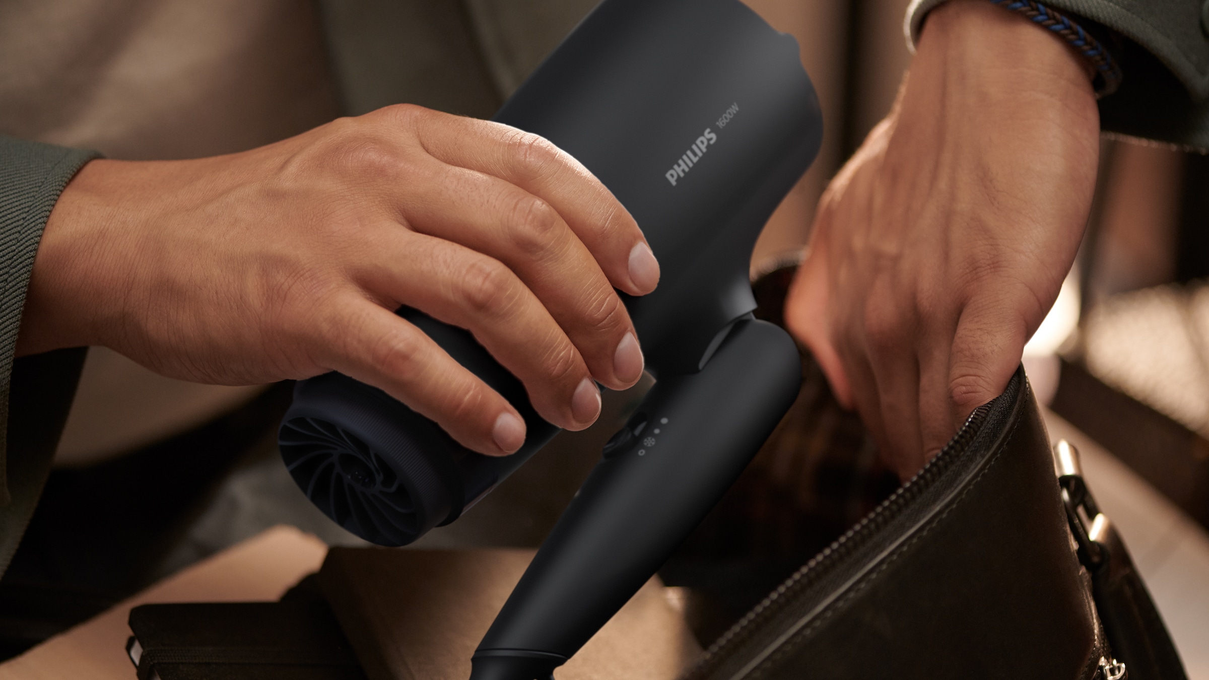 Philips Haartrockner »Series 3000 BHD308/10«, 1600 W, 1 Aufsätze, mit ThermoProtect Aufsatz 3, Hitze- und Geschwindigkeitsstufen