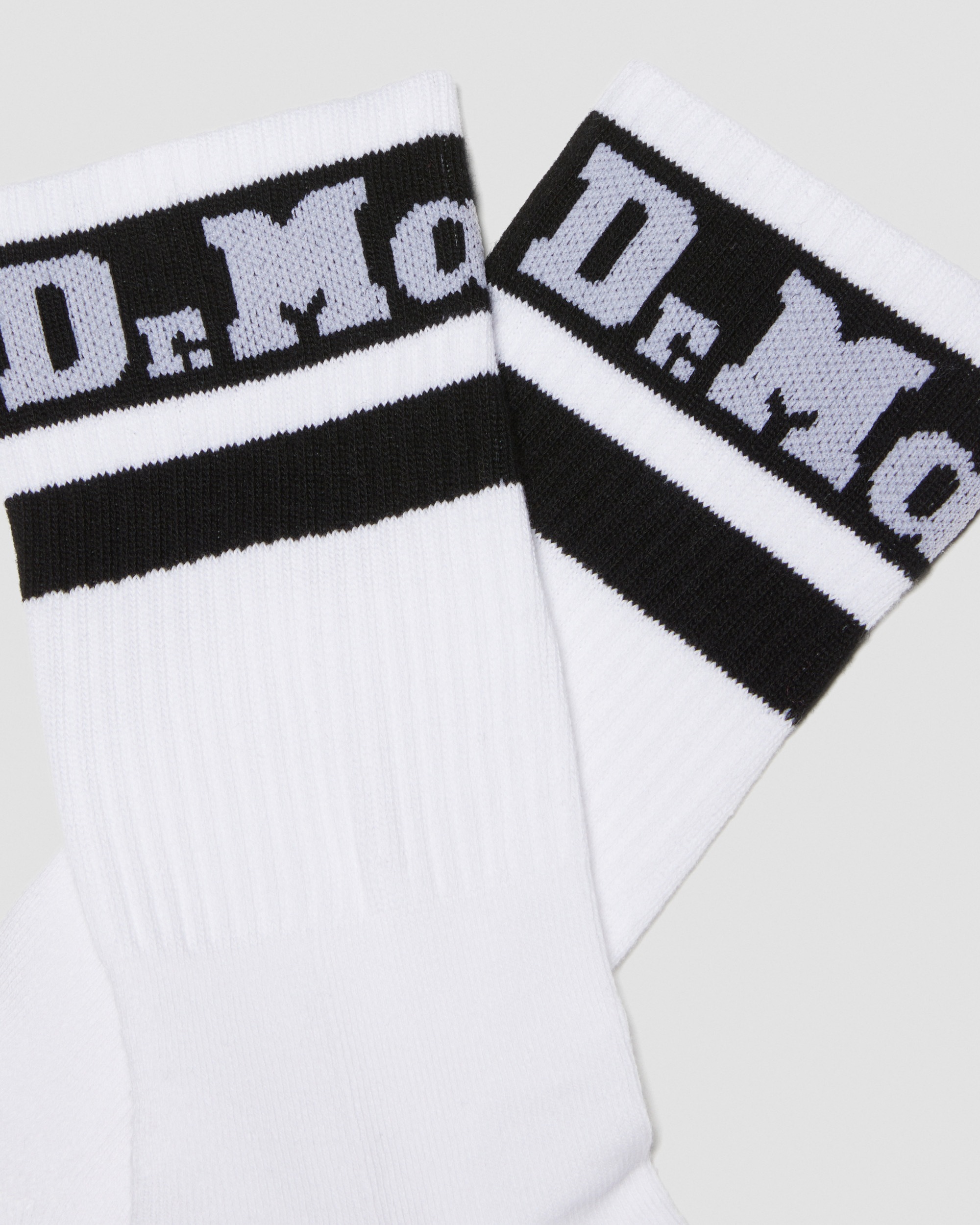 DR. MARTENS Socken »Athletic Logo Sock«, (1 Paar), mit vertärktem Fersen- und Zehenbereich, druckfreier Bund