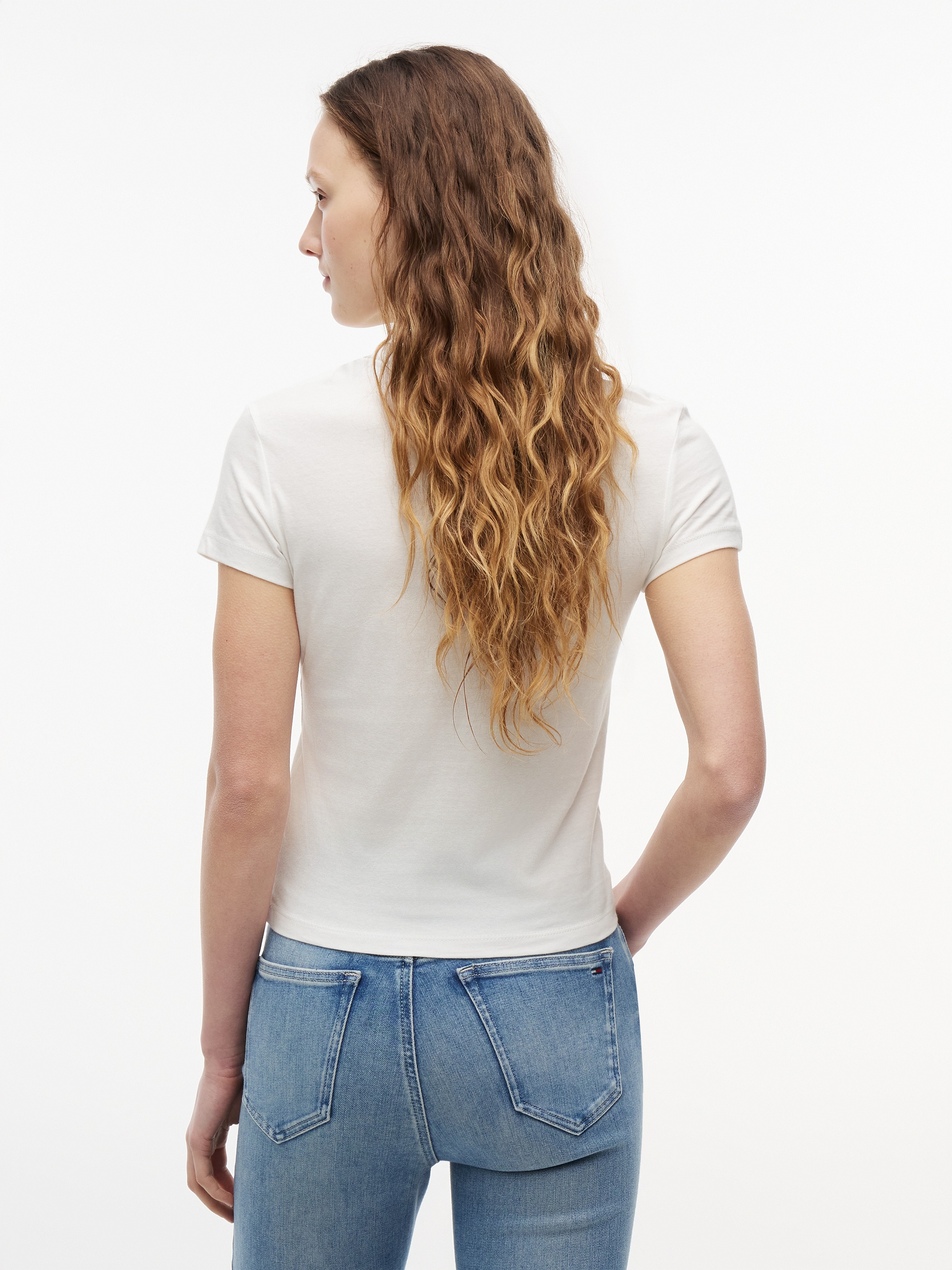 Tommy Jeans T-Shirt »TJW 2PACK C-NECK TEE« Packung, 2er, 2 Stk. mit Logo-Stickerei