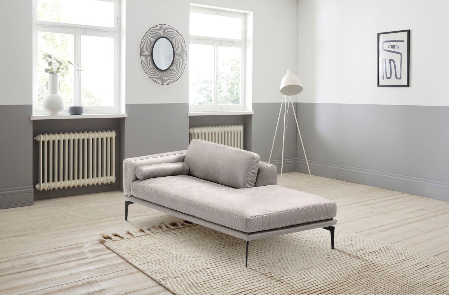 Egoitaliano Ottomane "Masu, Design trifft super Sitzkomfort, mit toller Detailverarbeitung" Rückenkissen und Armteilrolle für mehr Komfort, mit Metallfüßen