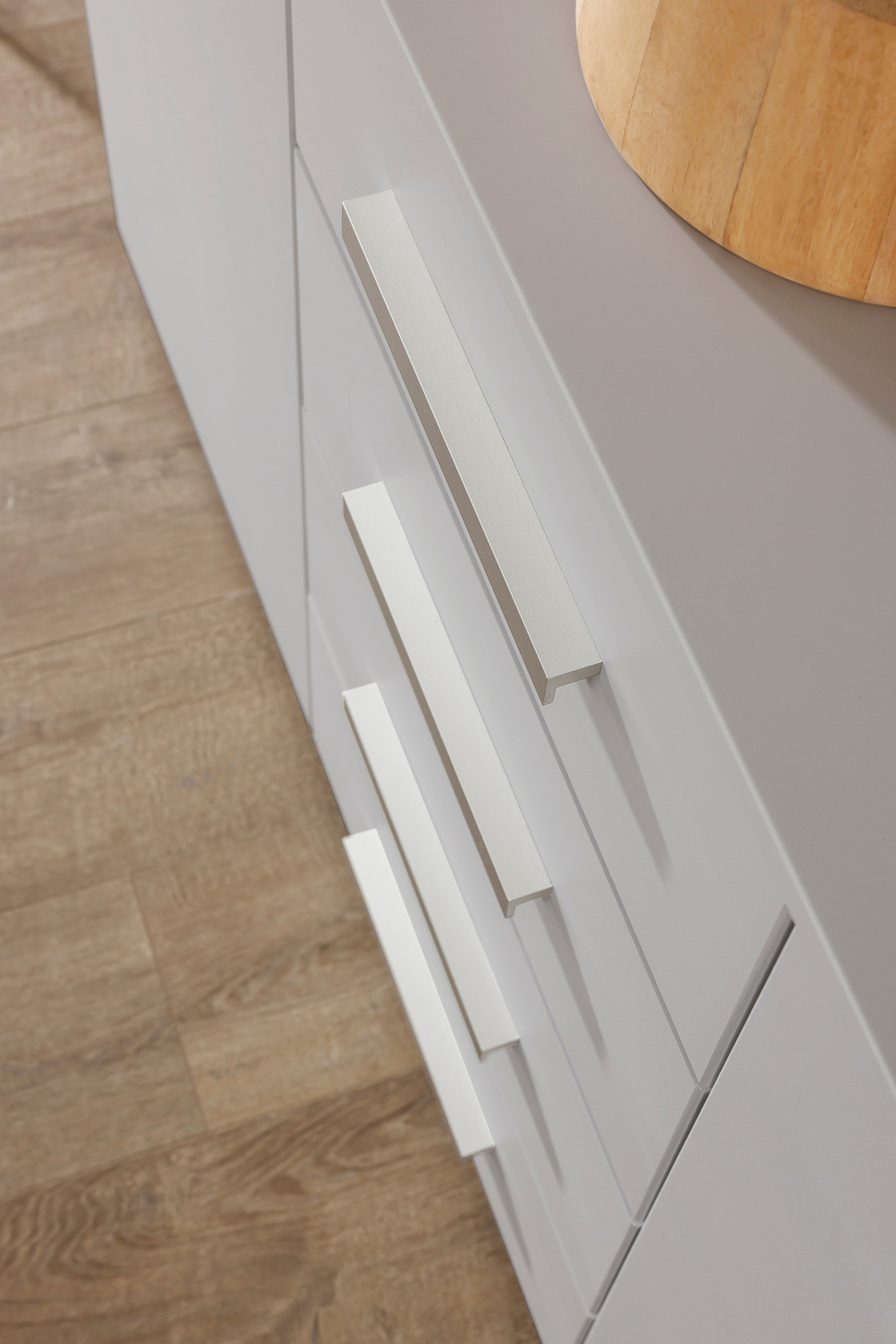 rauch Schubkastenkommode »Sideboard Kommode Kombikommode KOLUNA mit Dekorfront«, mit 4 Schubkästen und 2 Türen sowie Metallgriffen MADE IN GERMANY