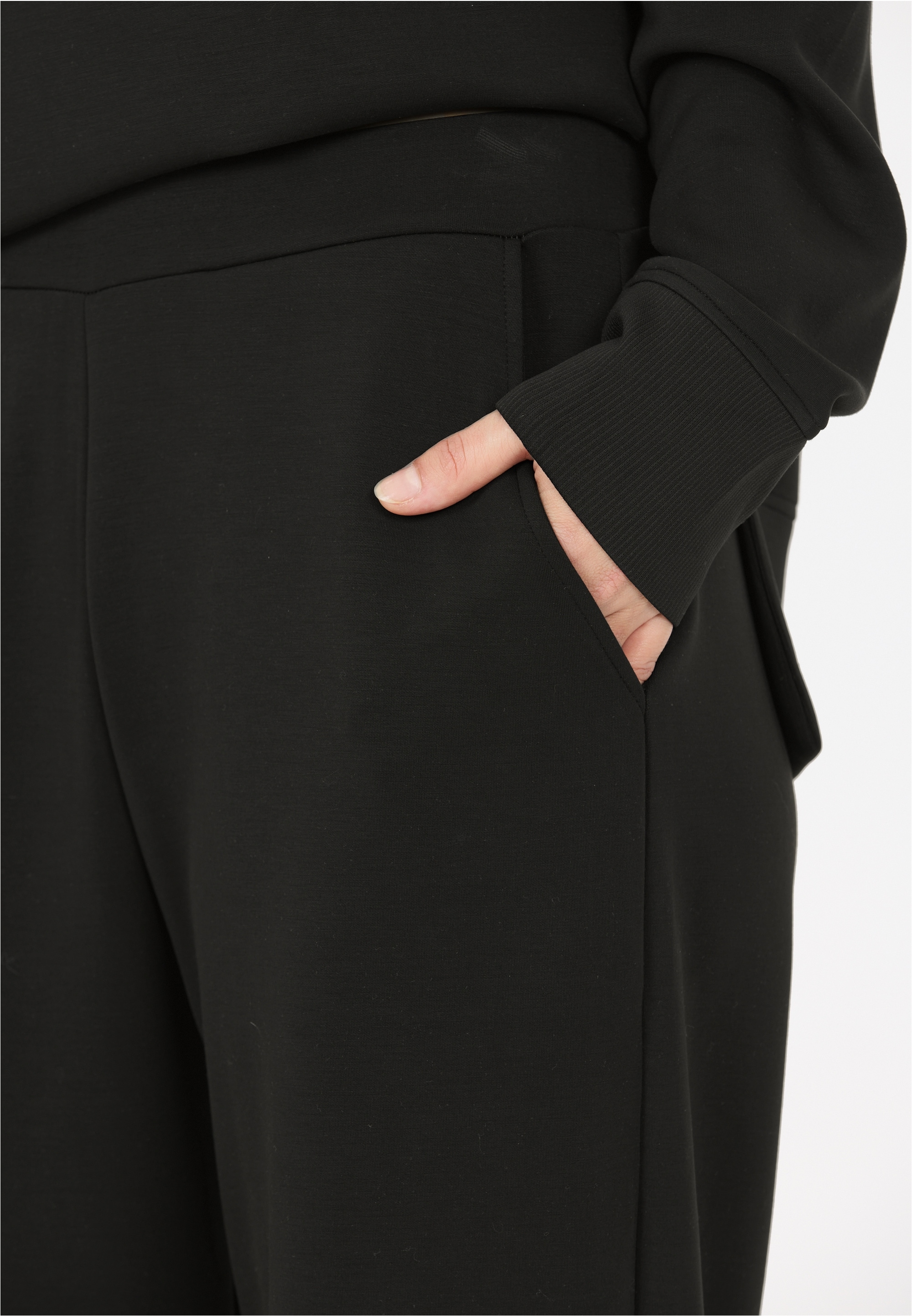 ATHLECIA Sweathose »Yunes«  mit bequemem Material