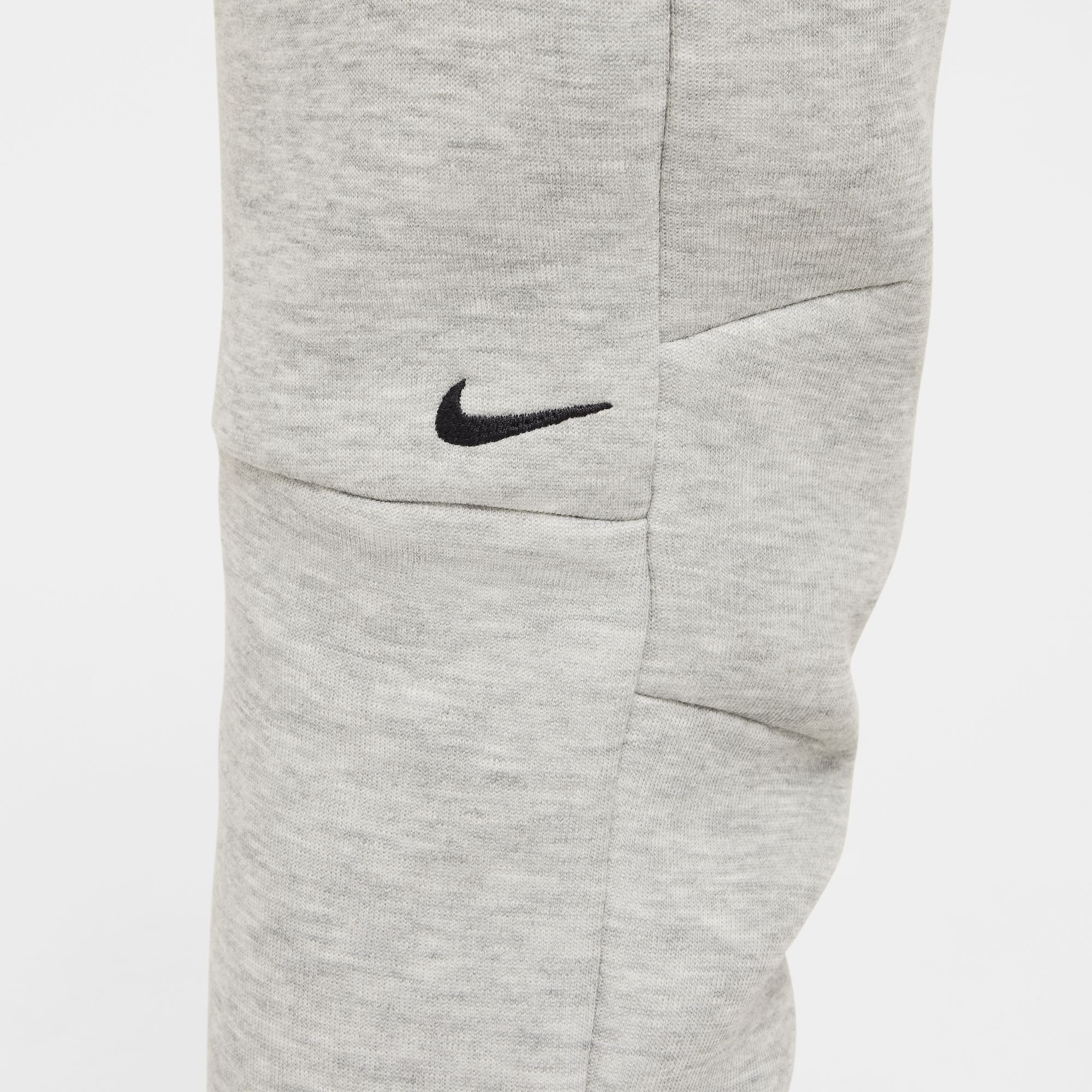 Nike Sportswear Sporthose »B NSW TCH FLC JGGR - PD«  sportlicher Stil, für Jugendliche, aus Baumwolle und Polyester