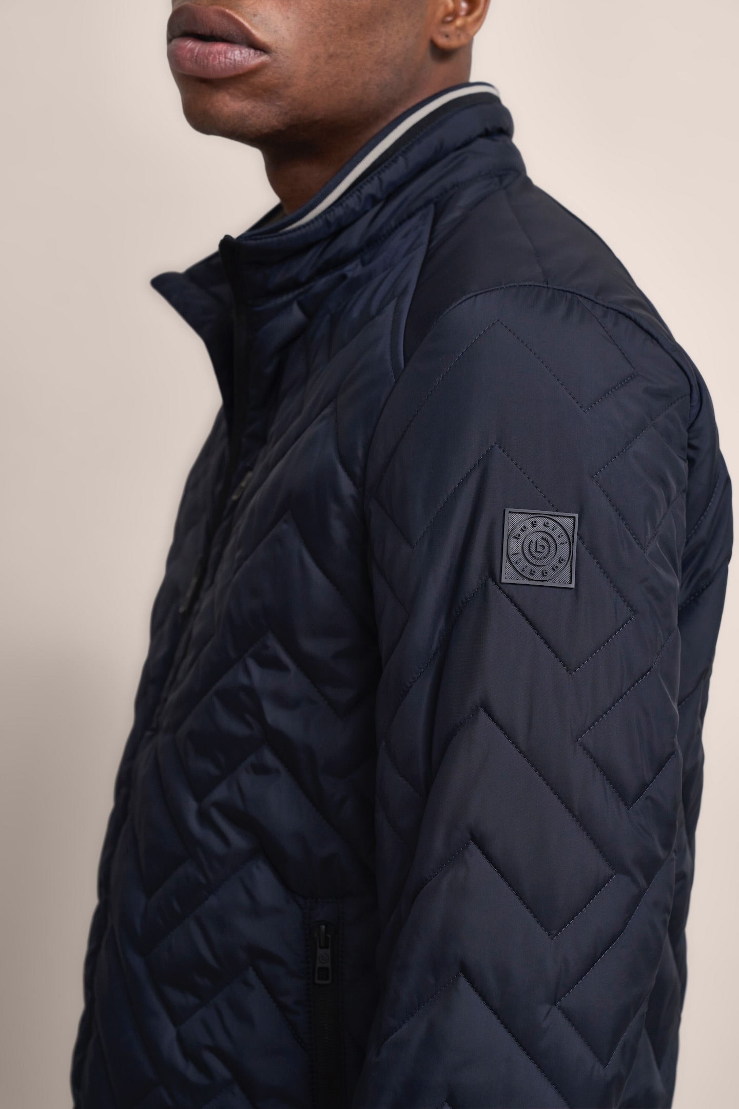 bugatti Blouson, ohne Kapuze, in Steppoptik
