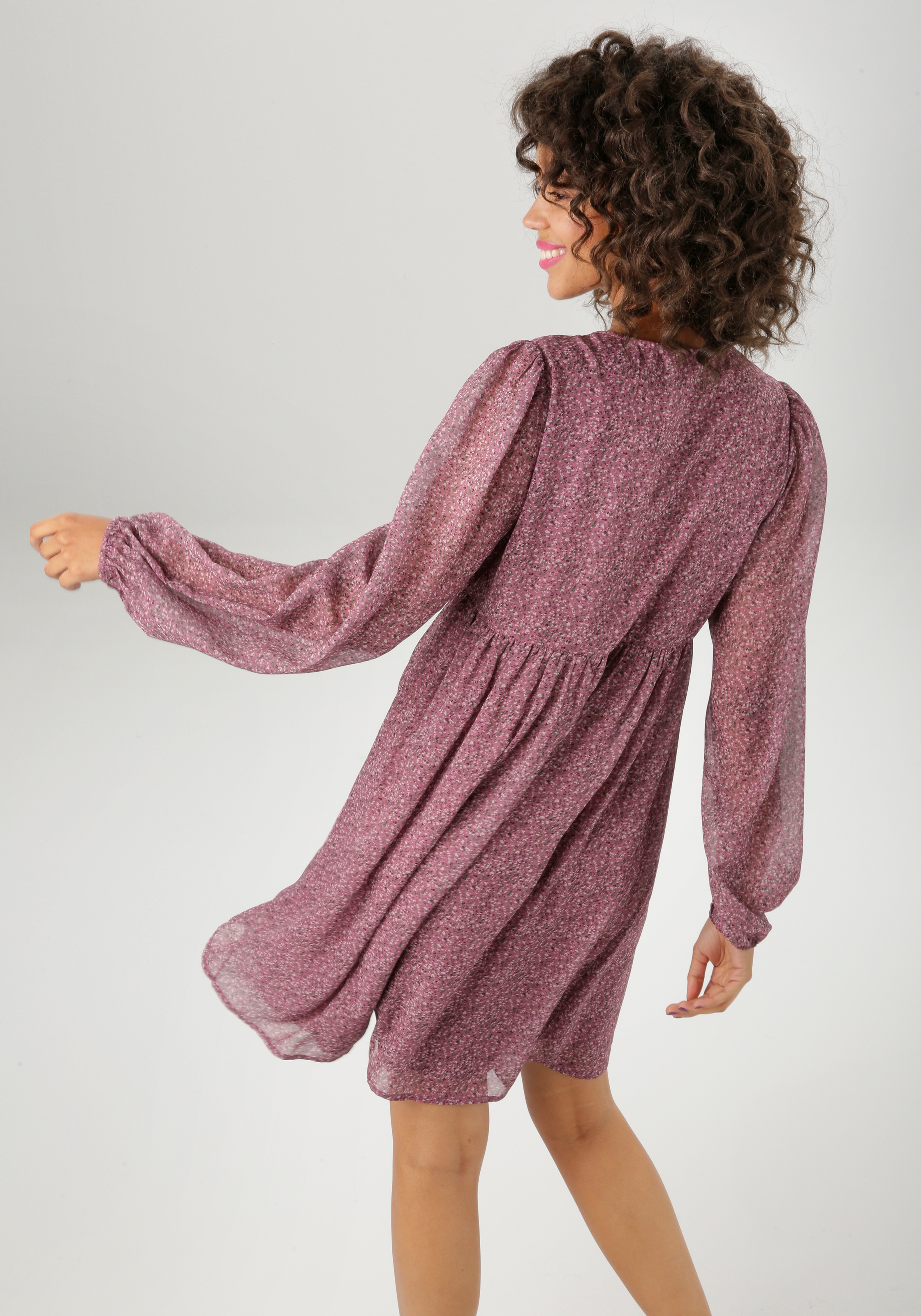 Aniston CASUAL Blusenkleid mit kleinem, grafischen Alloverdruck günstig online kaufen