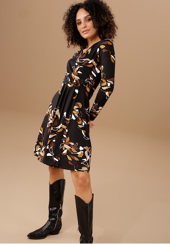 Aniston SELECTED Jerseykleid, mit silberfarbenem Zierring am Wickel-Ausschnitt kaufen
