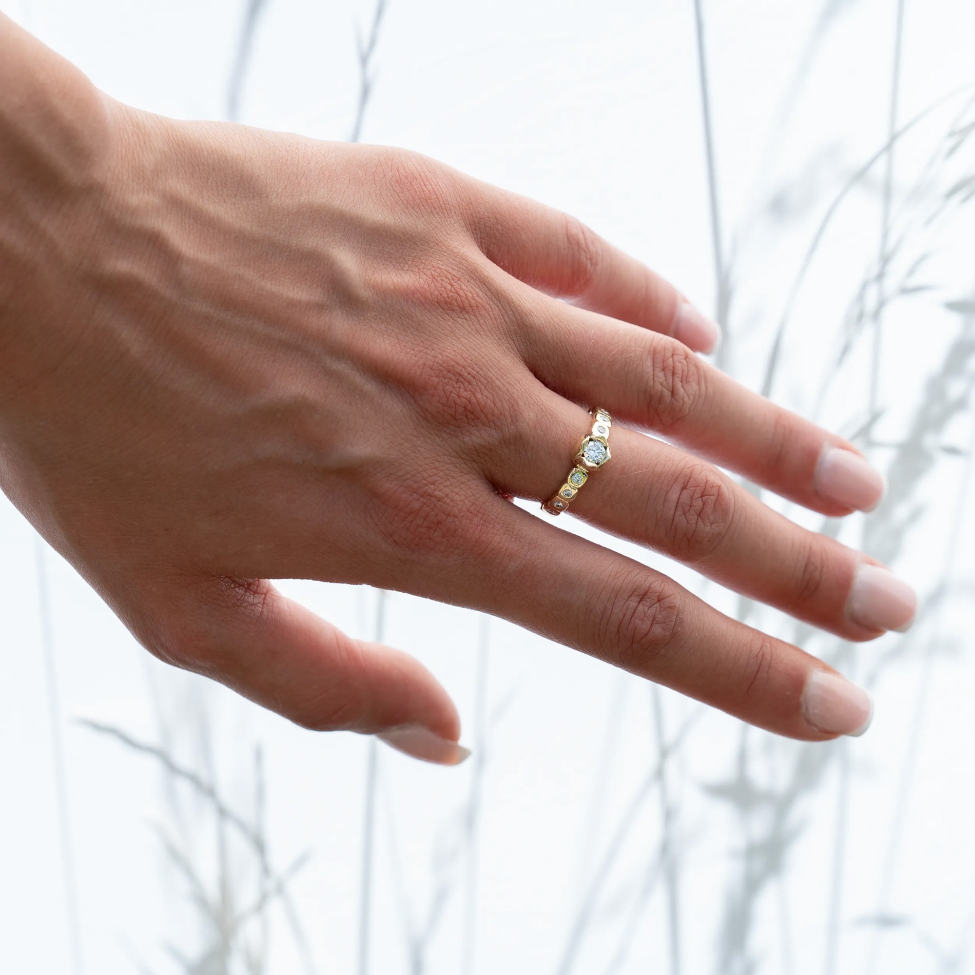 LYOMI Fingerring »585/- Gelbgold 9 synth. Diam. 0,41ct.«