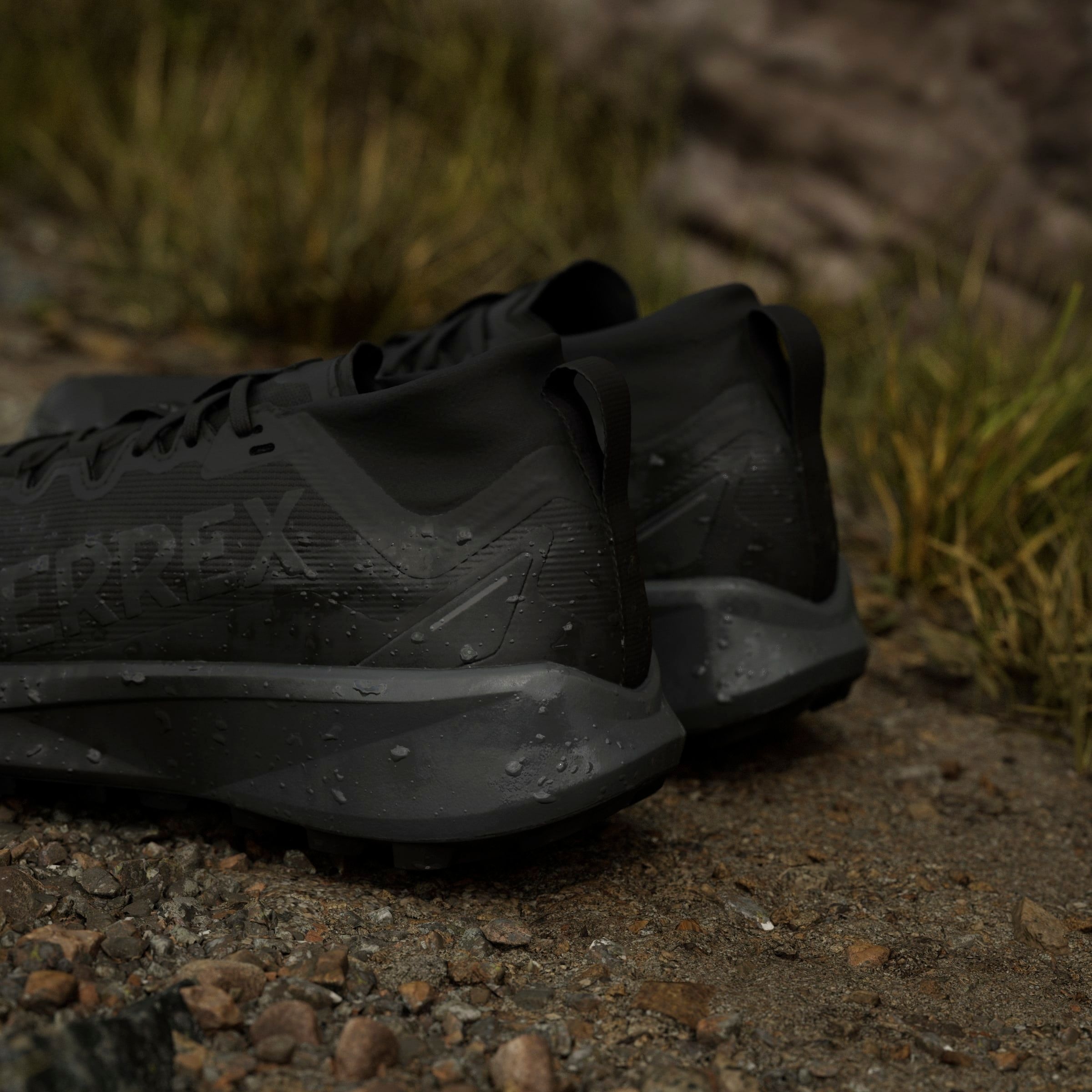 adidas TERREX Trailrunningschuh »TERREX AGRAVIC GTX TRAILRUNNING«, wasserdichte Trailrunningschuhe