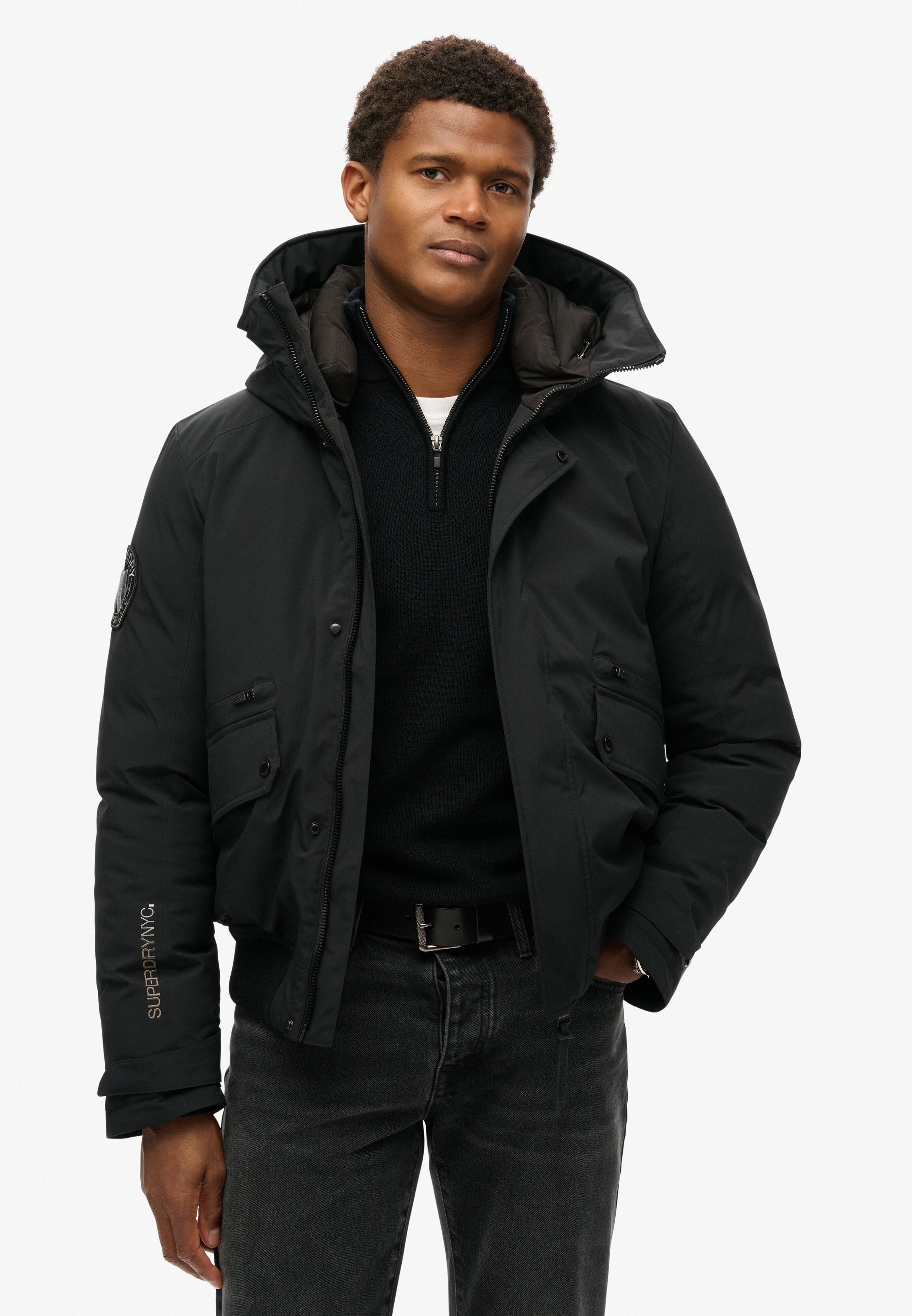 Superdry Steppjacke "CITY PADDED BOMBER JACKET" ohne Kapuze mit Reißverschluss, Loose Fit, hochschließender Kragen, pflegeleicht