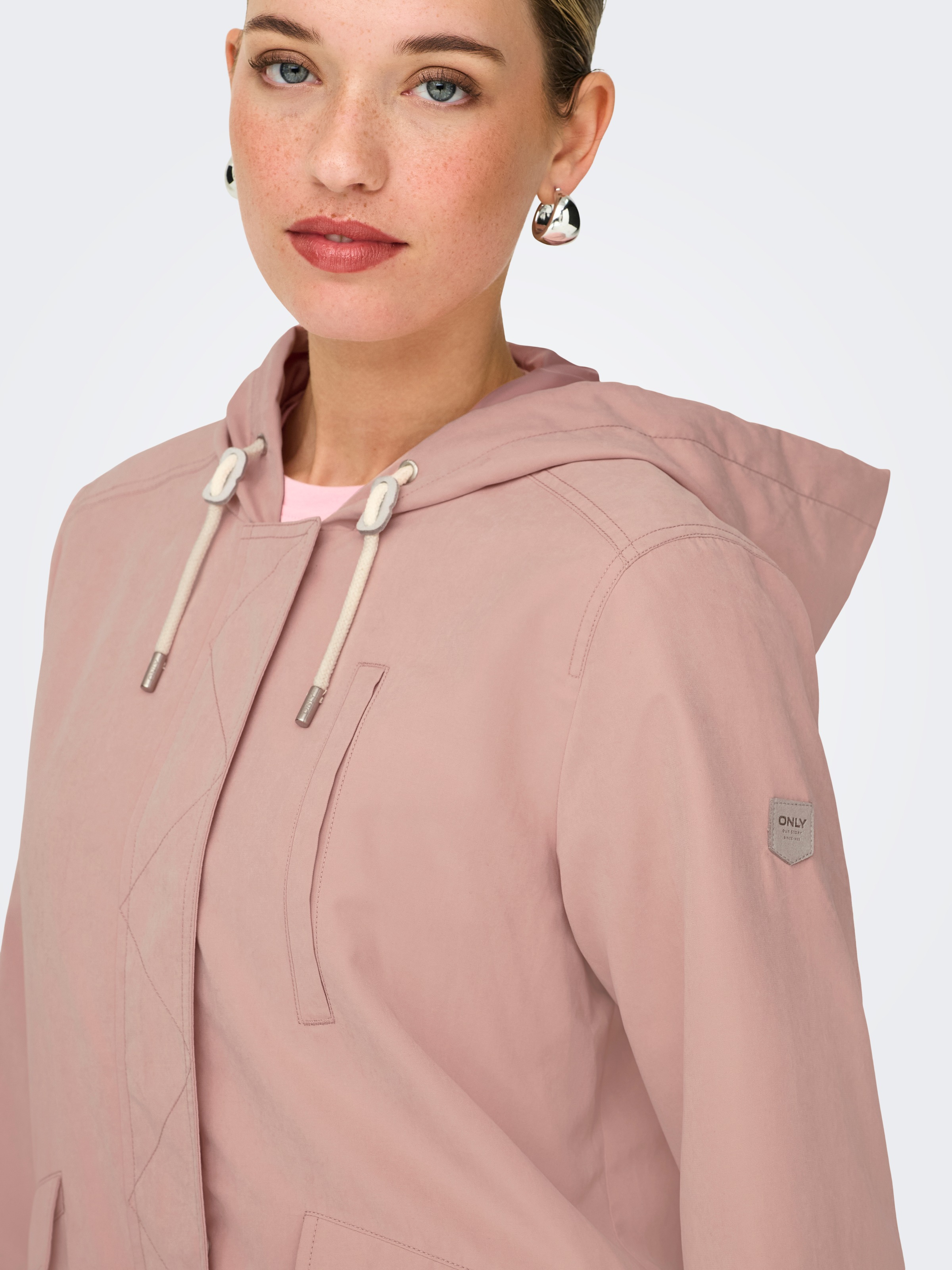 ONLY Parka »ONLSKYLAR HOOD SPRING JACKET CC OTW« mit Kapuze mit