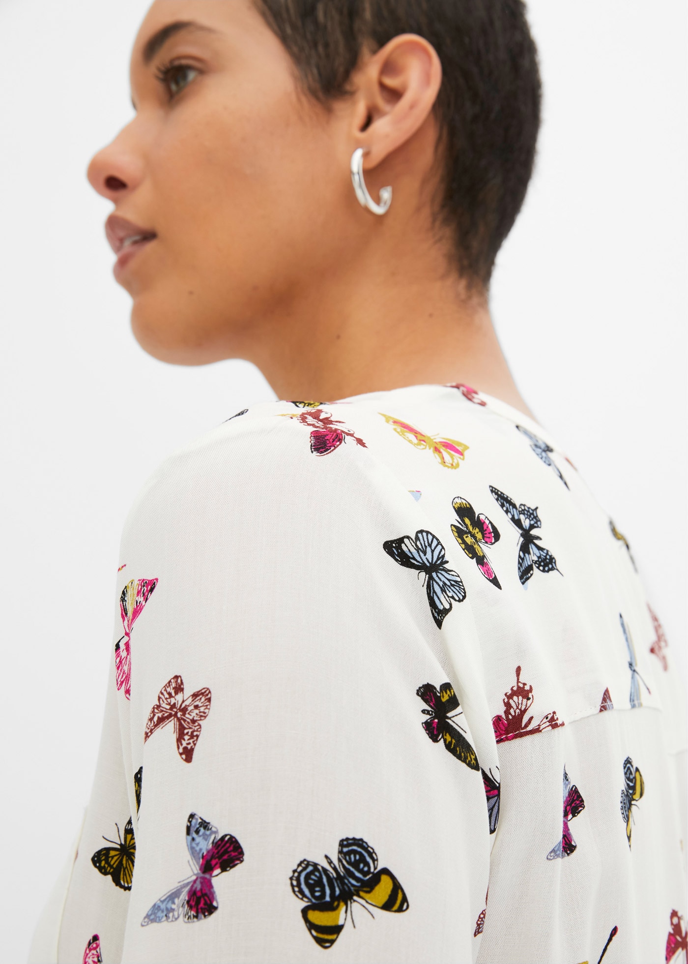 bonprix Langarmbluse »Bluse aus fließender Viskose« Bluse aus fließender Viskose