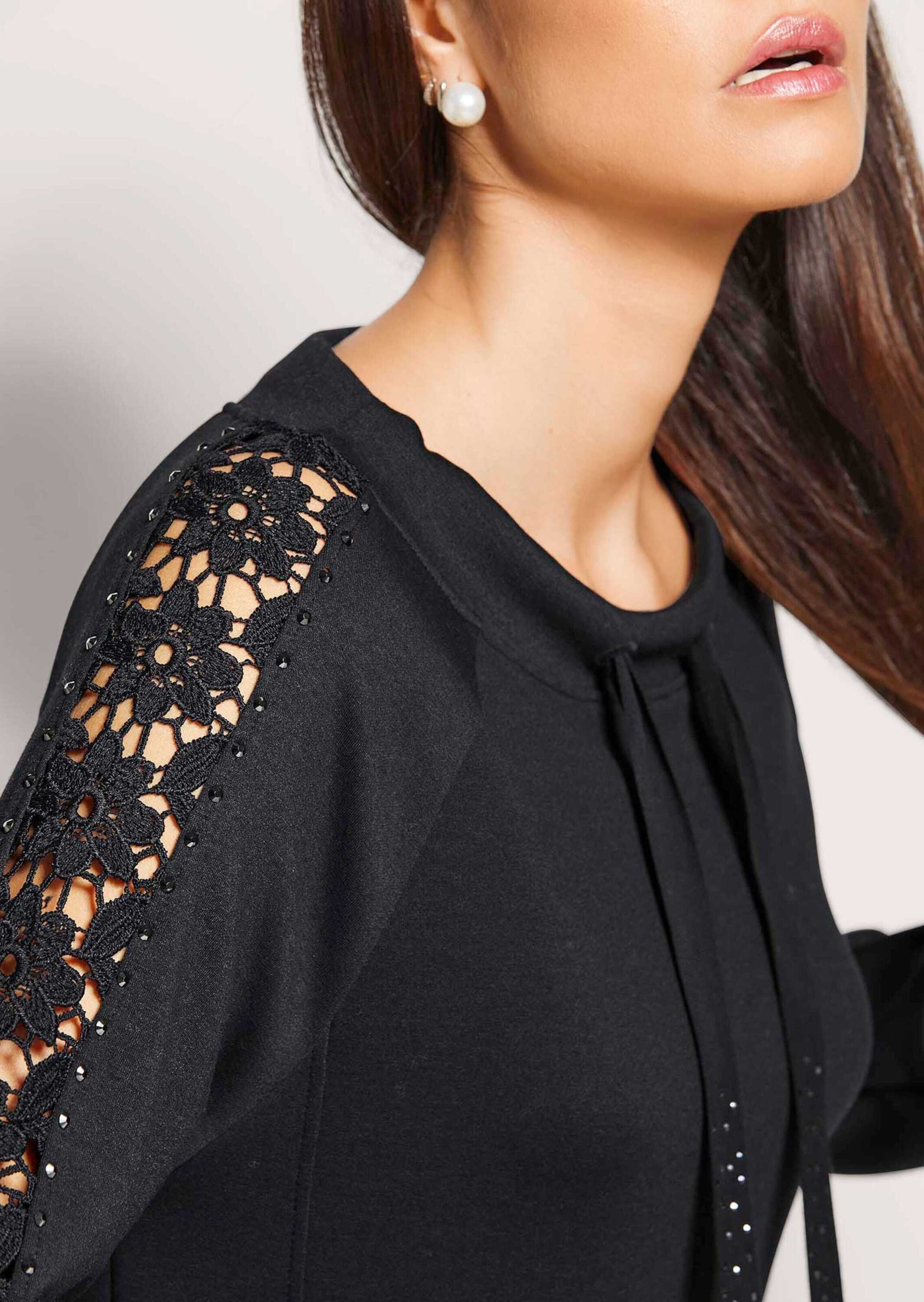 MADELEINE Sommerkleid »Jerseykleid Stretch-Kleid mit Spitze und Strass«