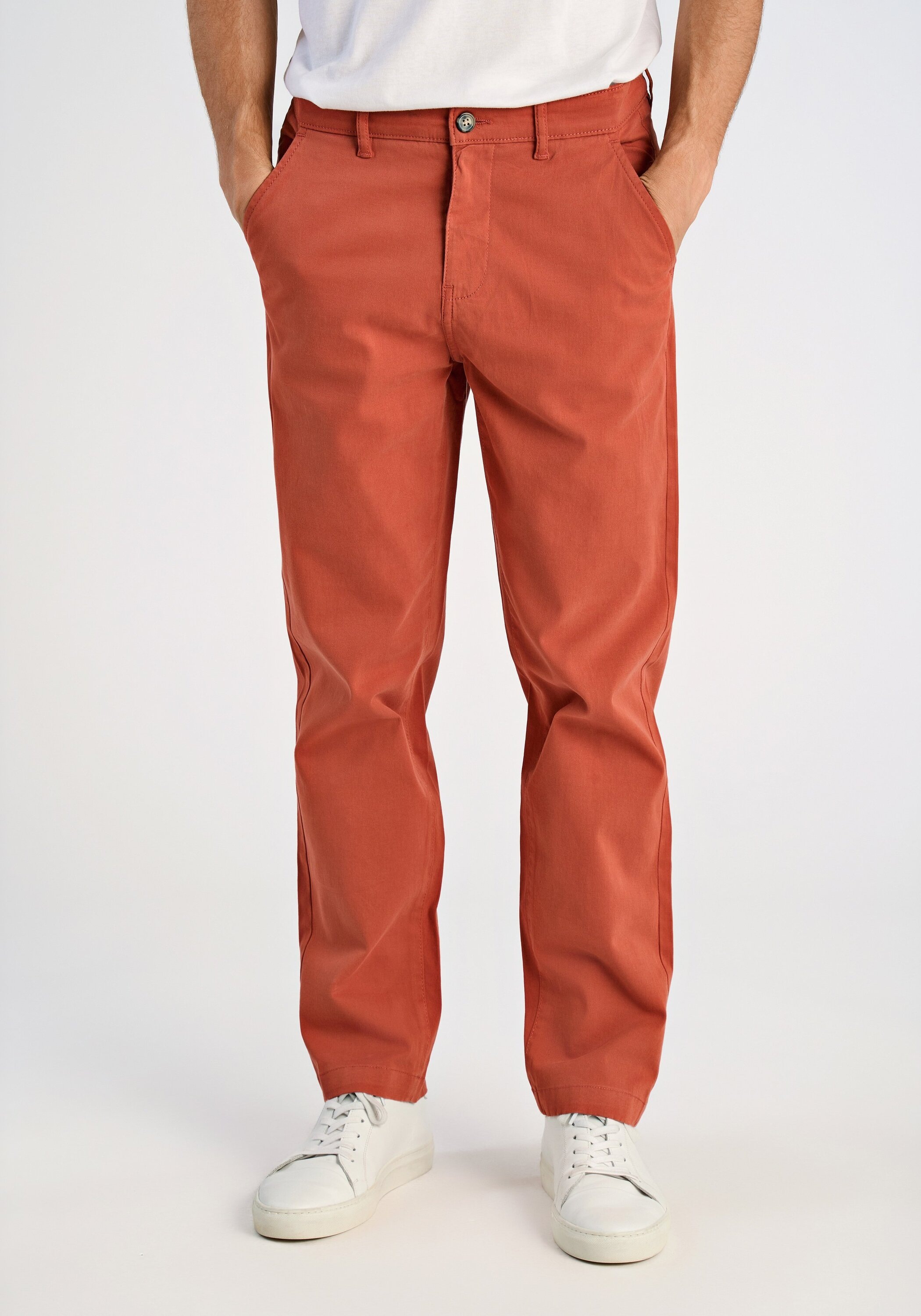 Lindbergh Chino Relaxed Loose Fit Men Clay 32/34