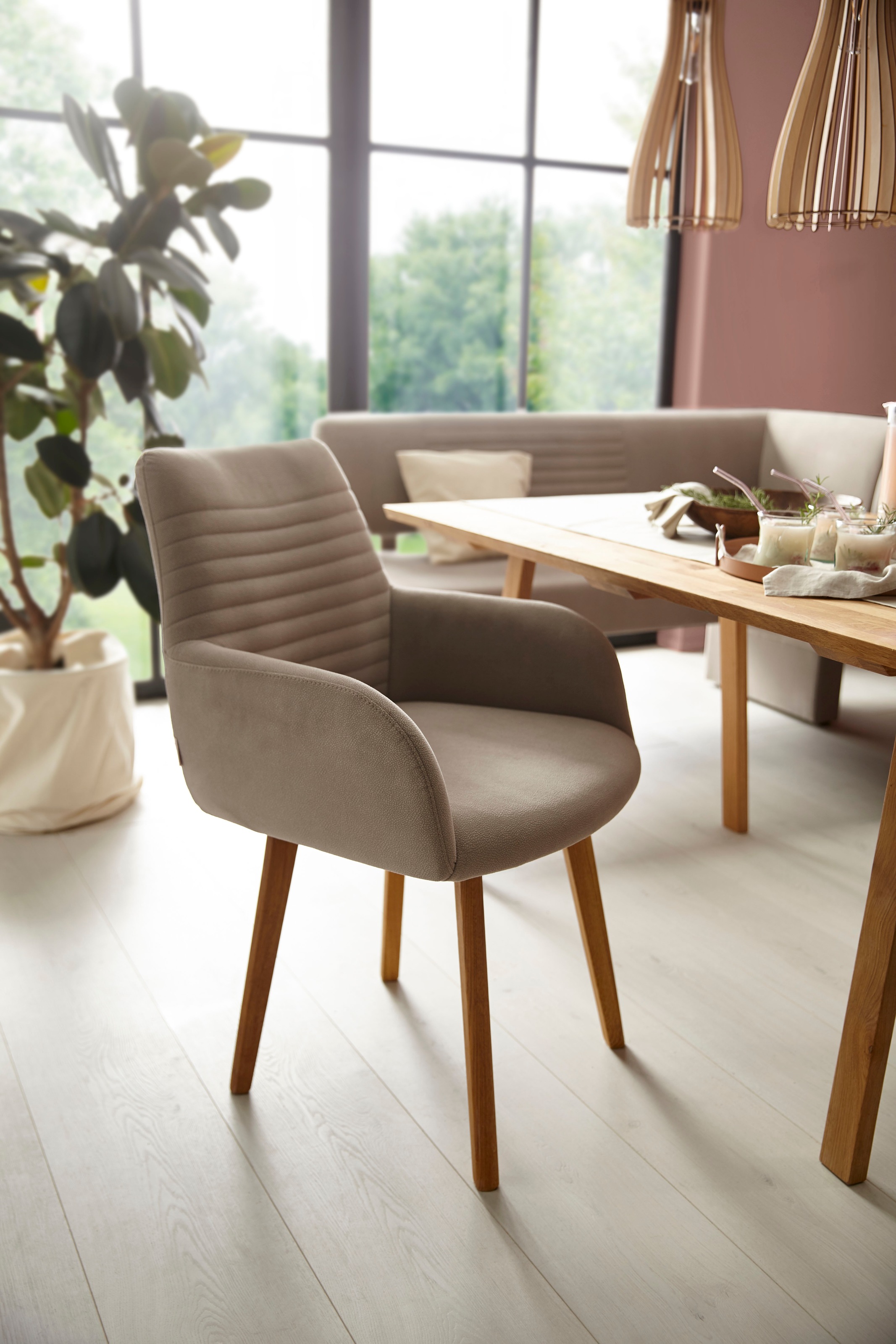 OTTO products Armlehnstuhl "Alessja" (Set) 2 Stk.Bezug aus Microfaser, Gest günstig online kaufen