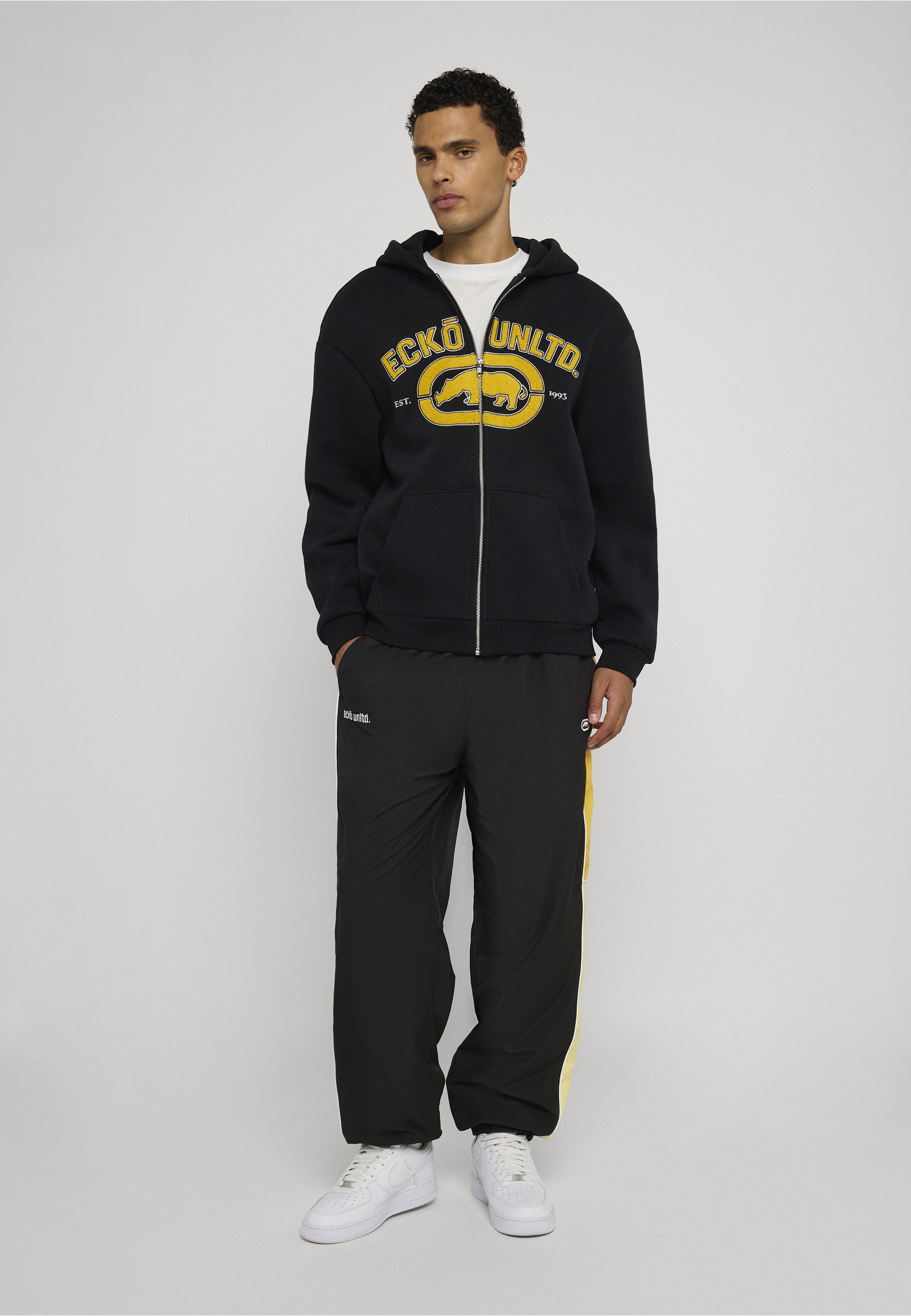 Ecko Unltd. Trekkinghose »Ecko Unltd. Classic Relaxed Trackpants«