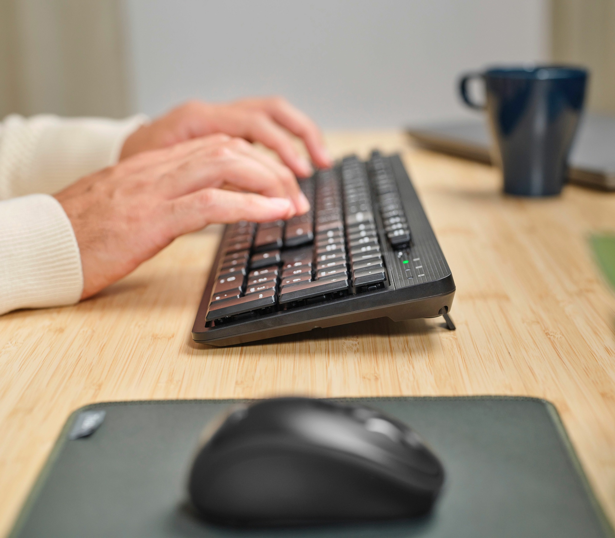 Trust Wireless-Tastatur »Ody II« (Fn-Tasten | Multimedia-Tasten | Windows-Sperrtaste | Ziffernblock)
