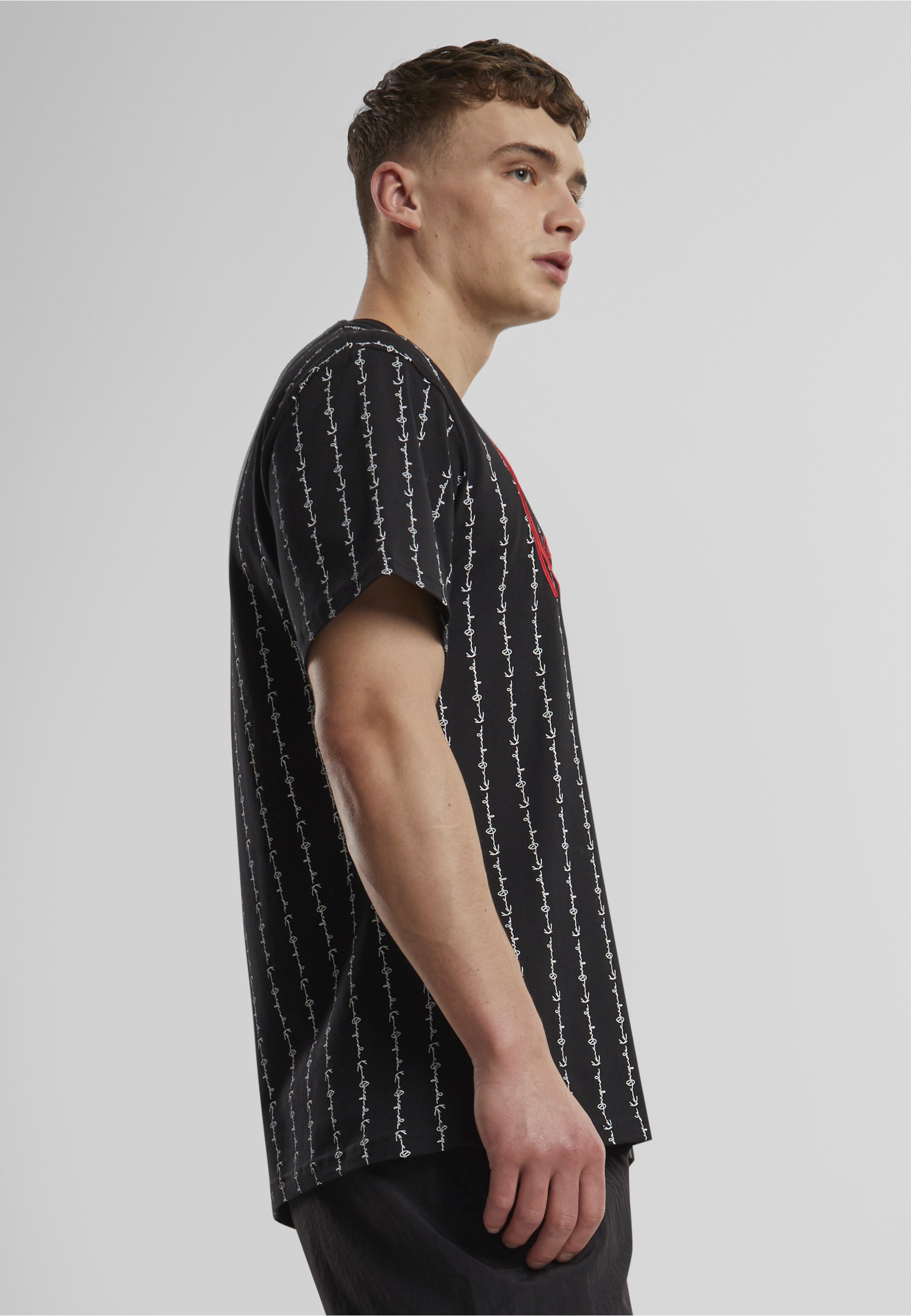 Karl Kani T-Shirt »Karl Kani Herren KKMQ12130BLK Signature Logo Pinstripe Tee« 1 Stk.