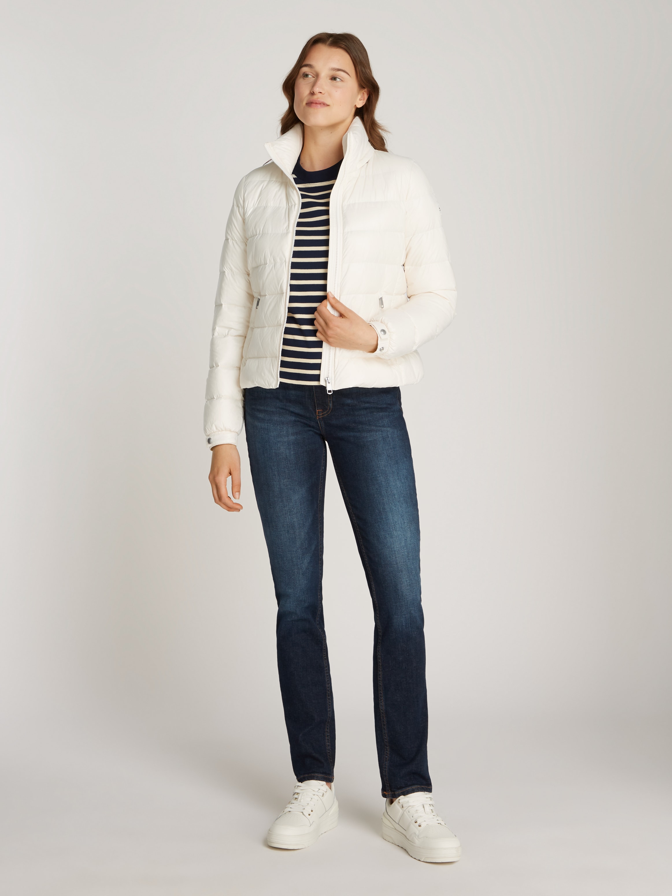 Tommy Hilfiger Steppjacke »LW DOWN FEMININE GLOSS JACKET«, mit leichter Wattierung