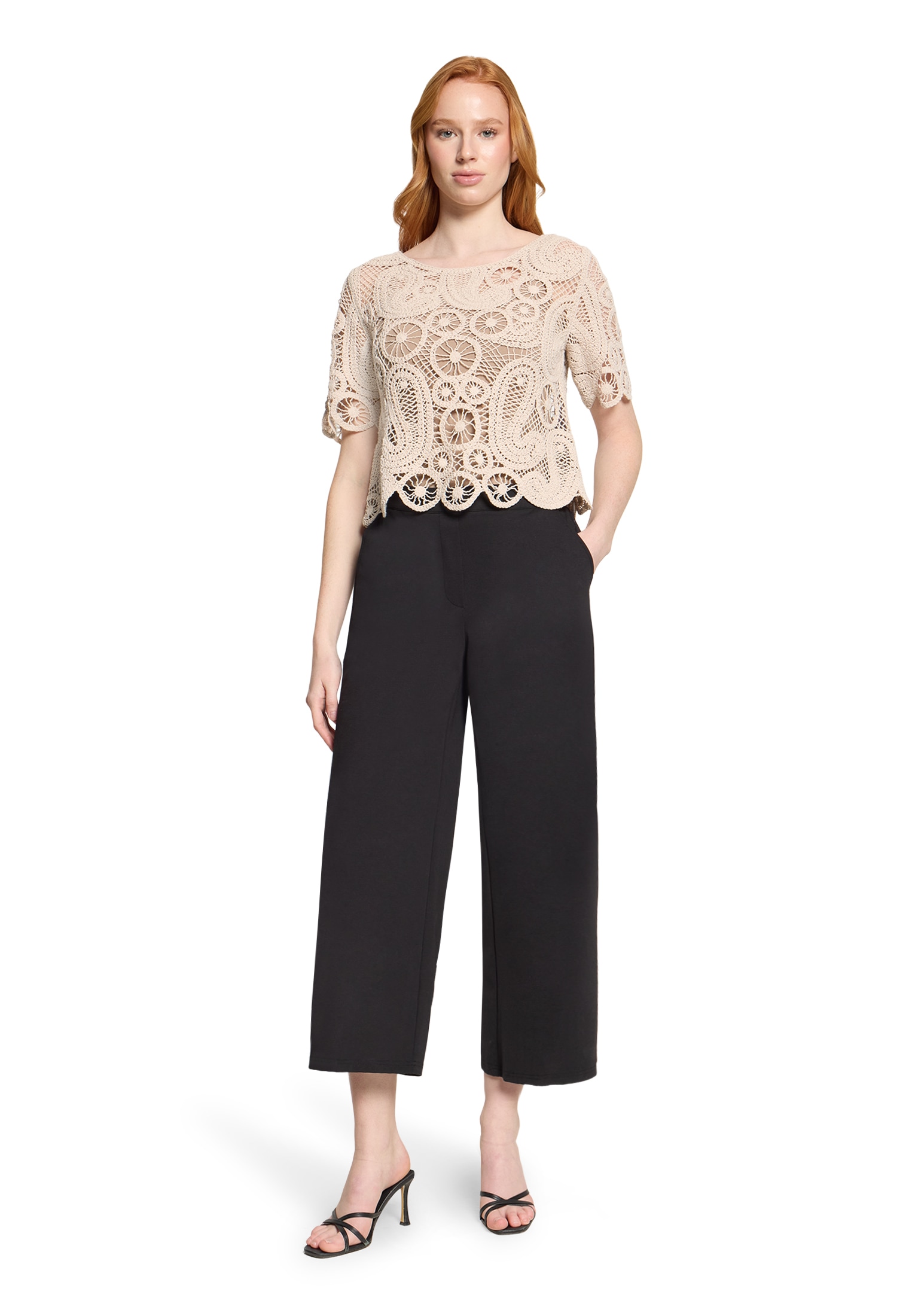 Betty Barclay Kurzarmshirt »Damen mit U-Boot-Ausschnitt« 1