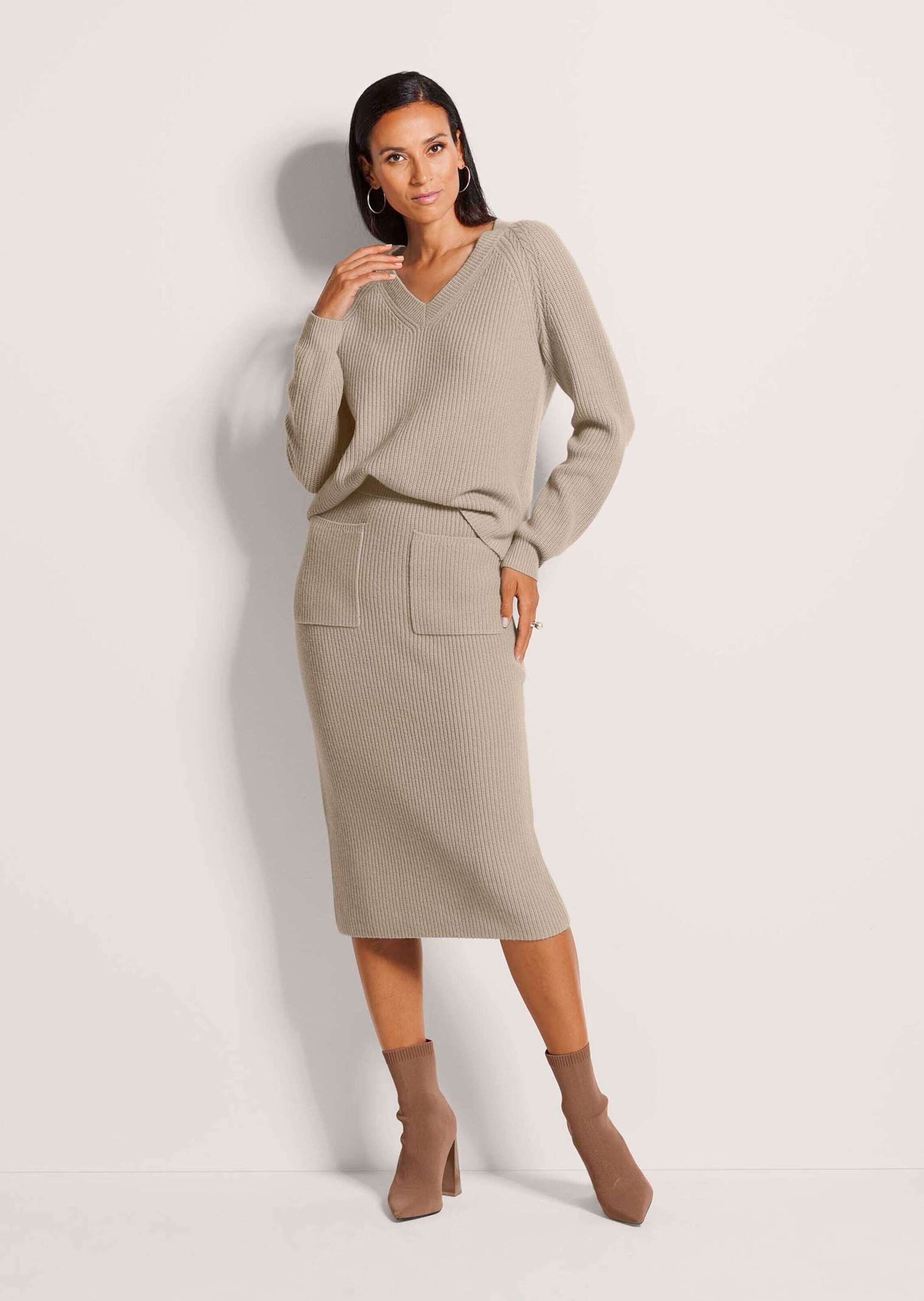 MADELEINE Longpullover "Pullover Langarm V-Ausschnitt-Pullover Strick" günstig online kaufen